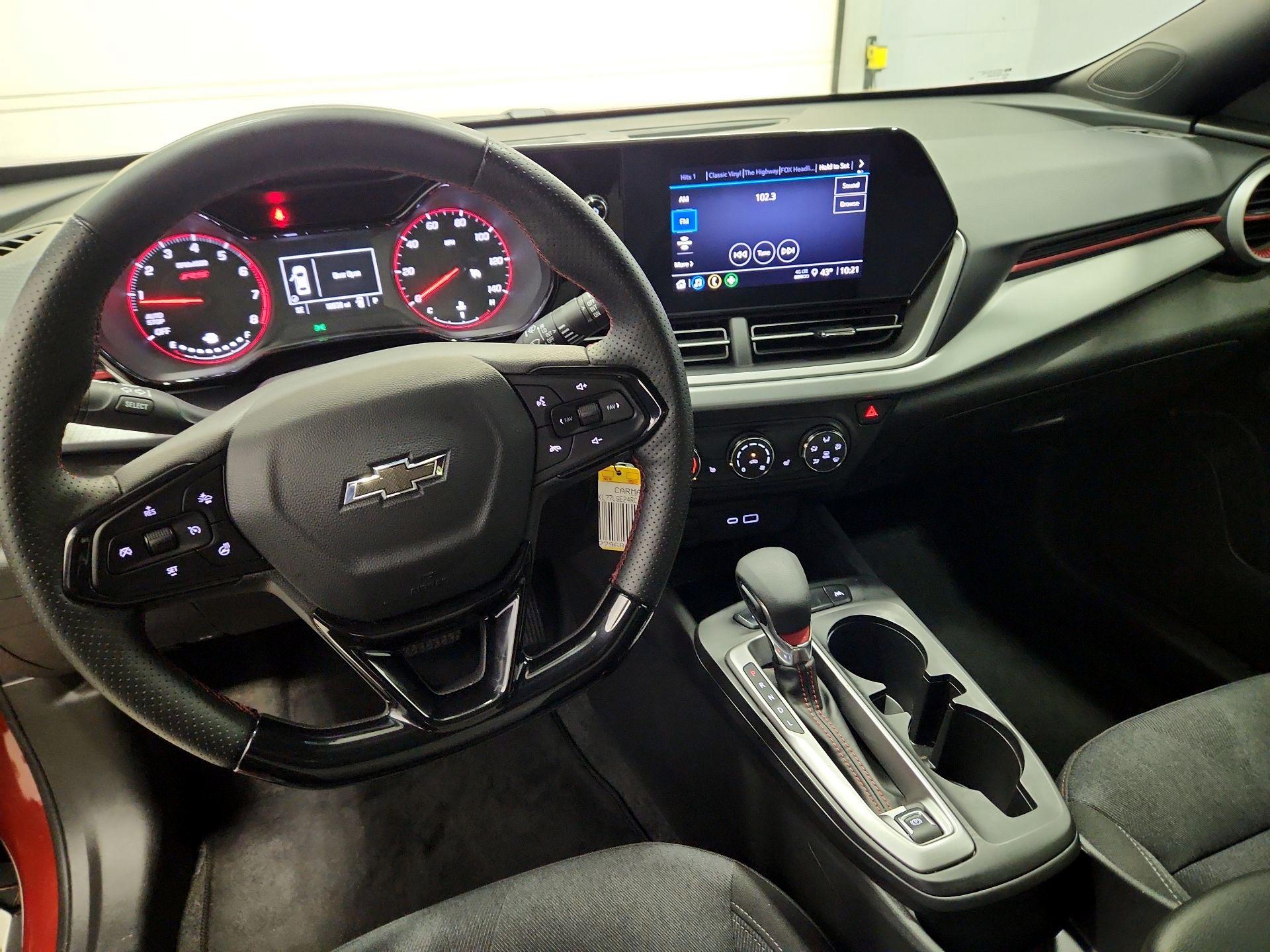 Thumbnail: 2024 Chevrolet Trax - 9