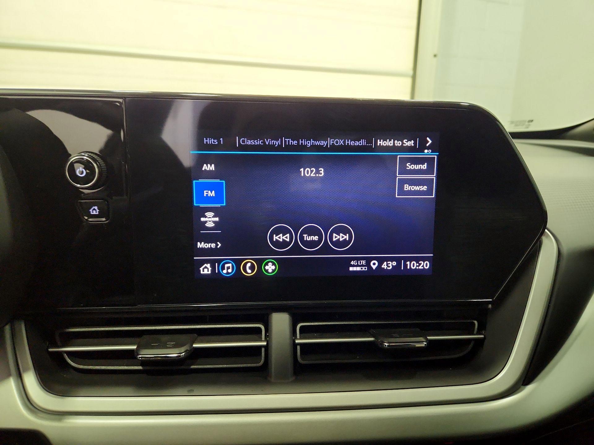 Thumbnail: 2024 Chevrolet Trax - 15