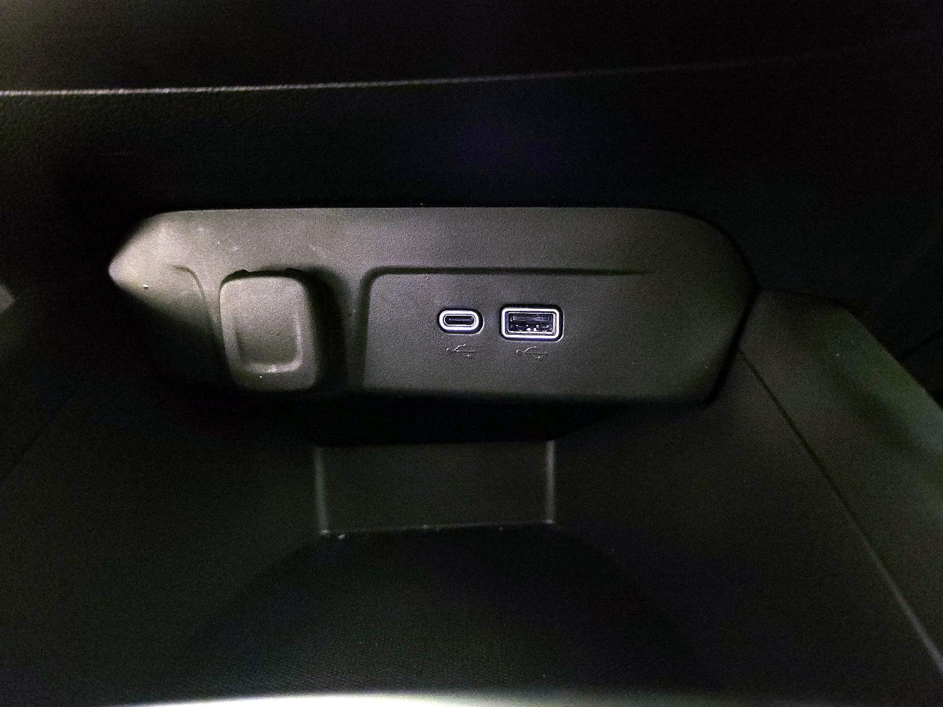 Thumbnail: 2024 Chevrolet Trax - 18