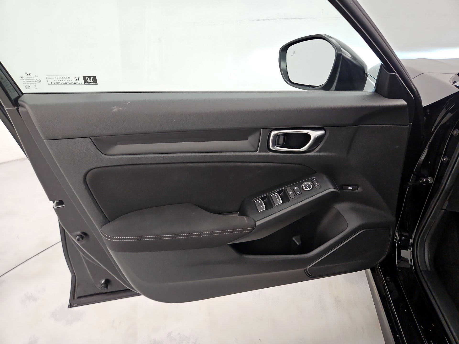 Thumbnail: 2025 Honda Civic - 12