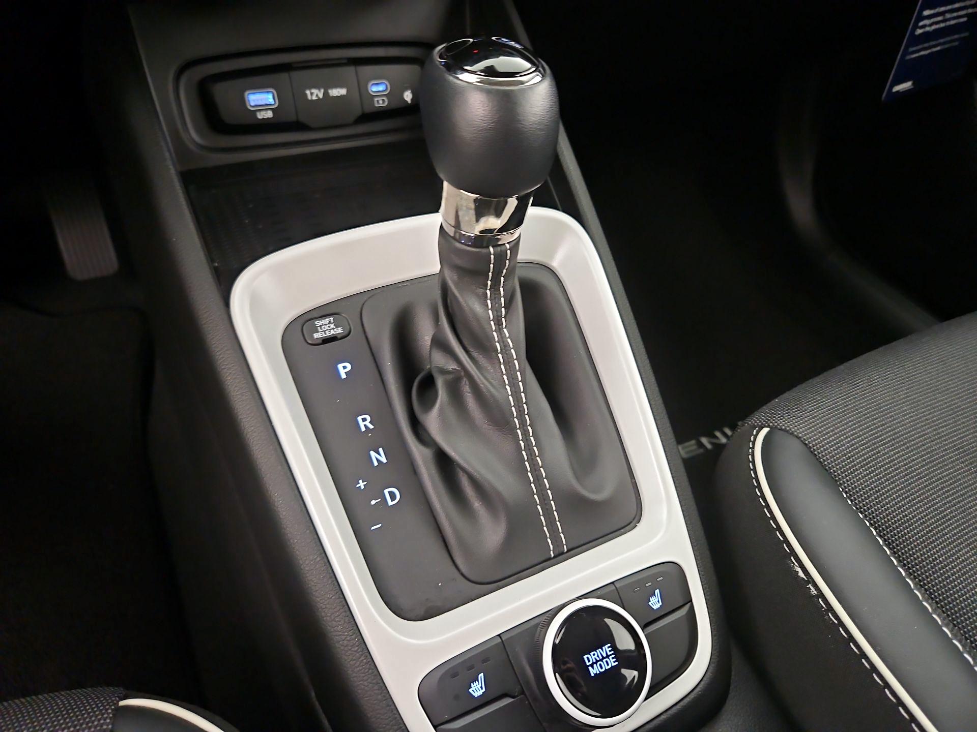 Thumbnail: 2024 Hyundai Venue - 18