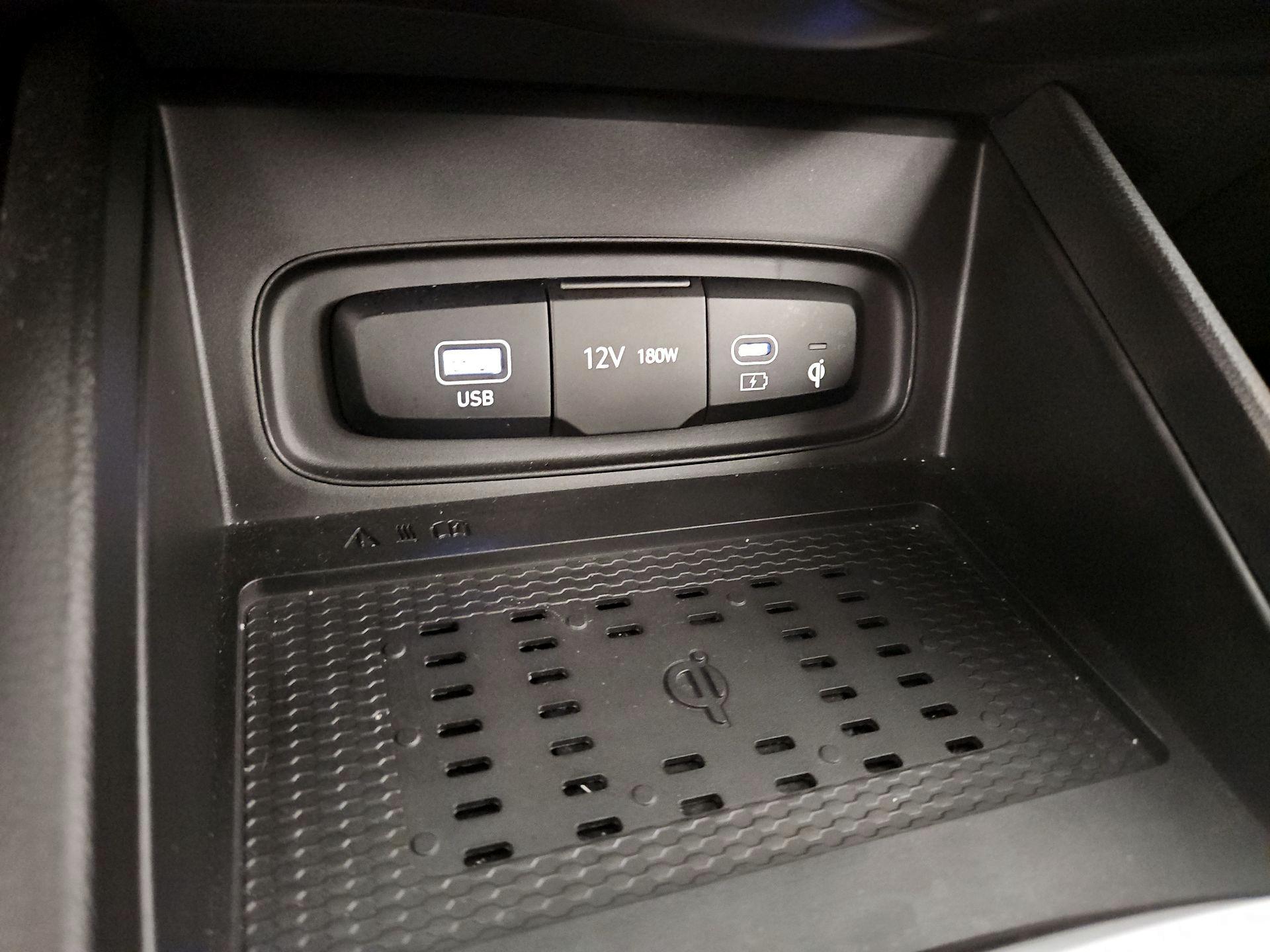 Thumbnail: 2024 Hyundai Venue - 19