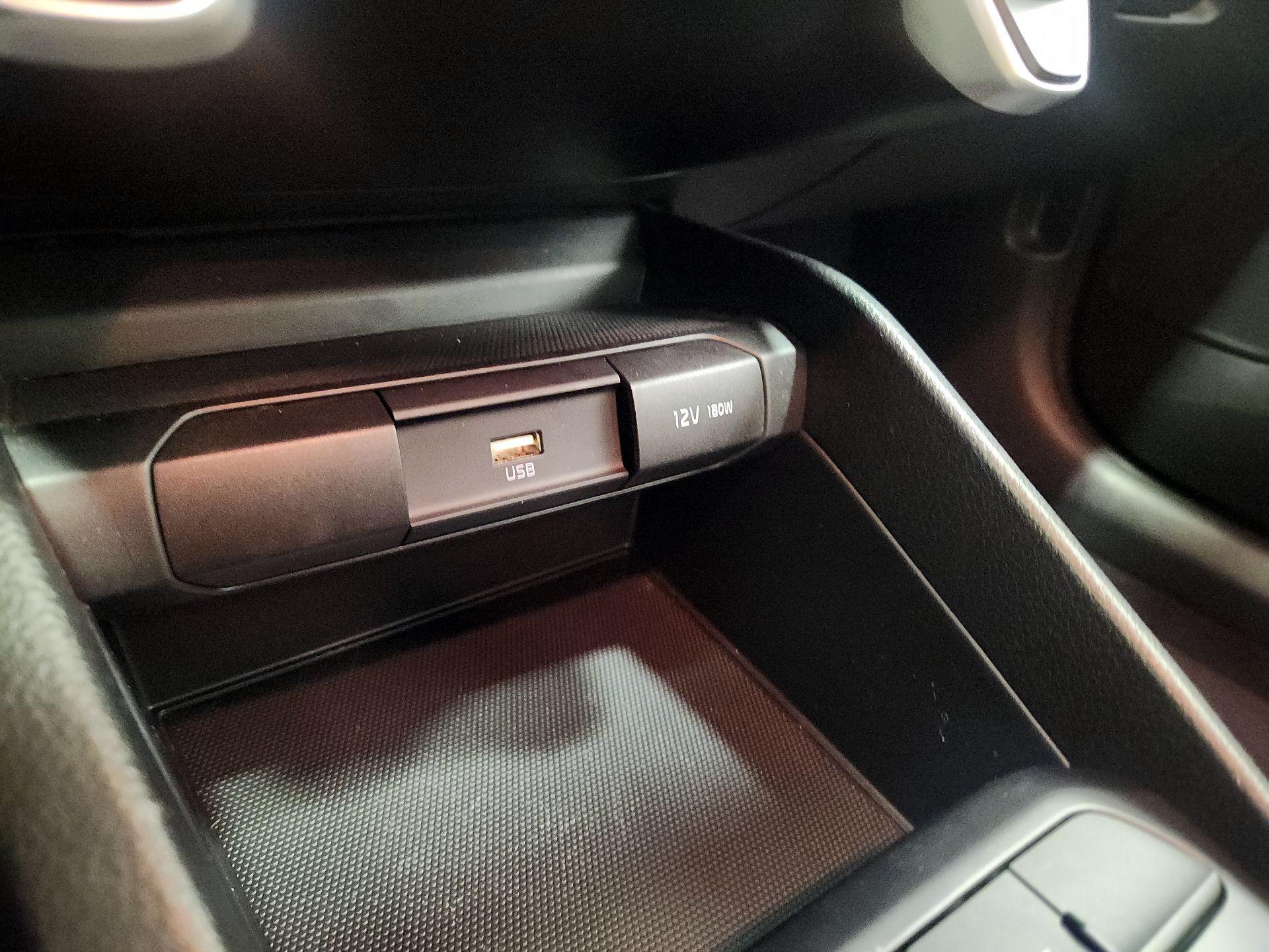 Thumbnail: 2023 Kia Rio - 18