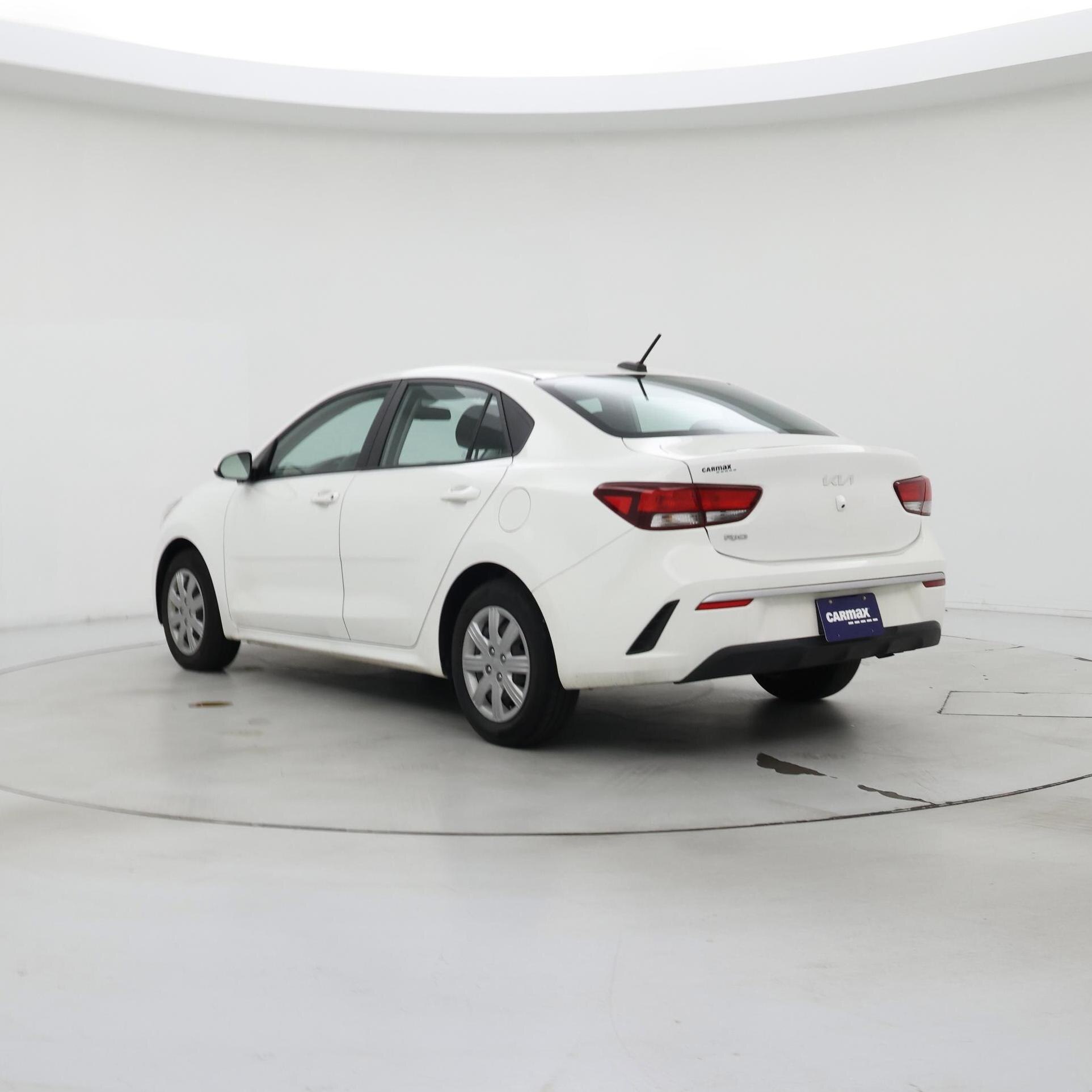 Thumbnail: 2023 Kia Rio - 2