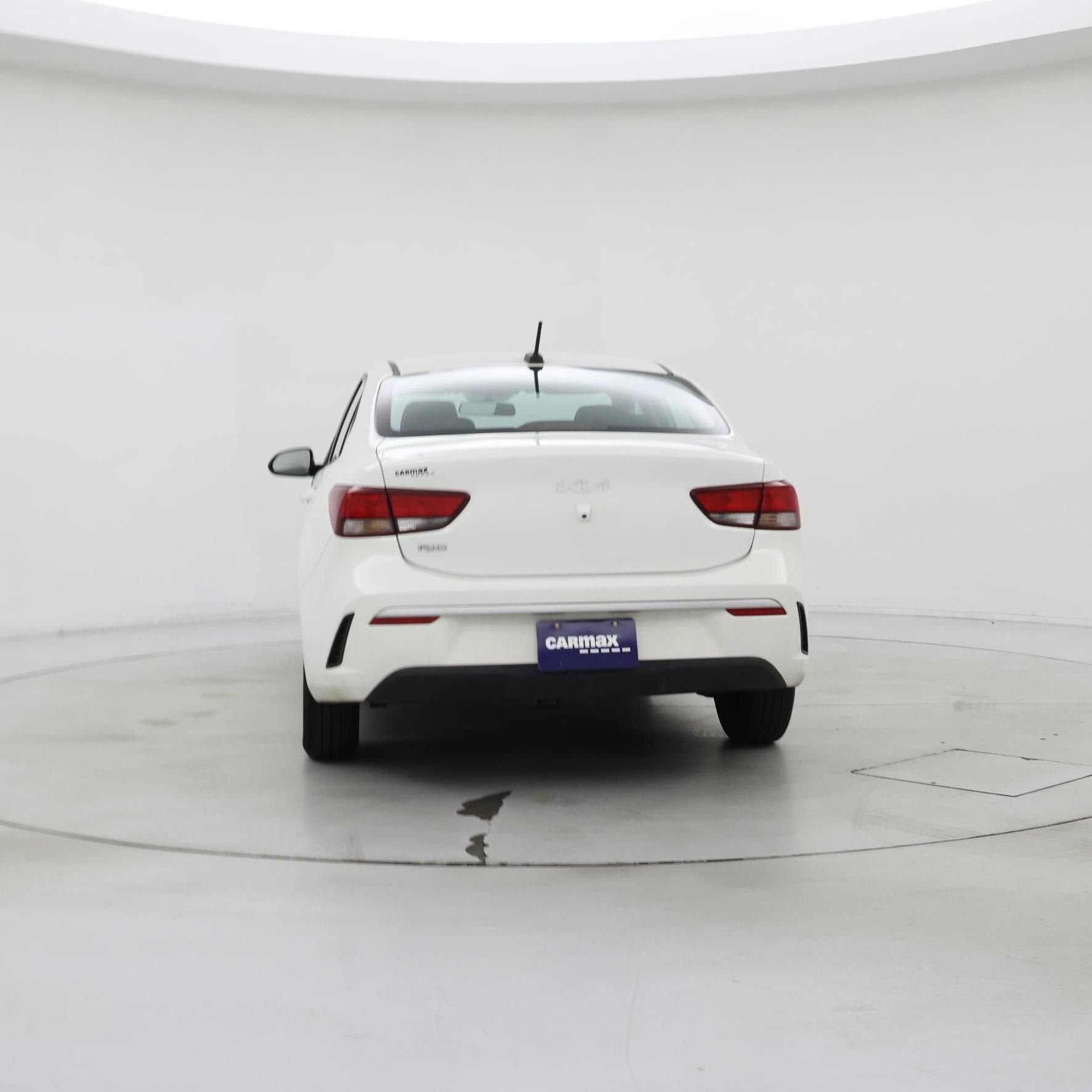 Thumbnail: 2023 Kia Rio - 6