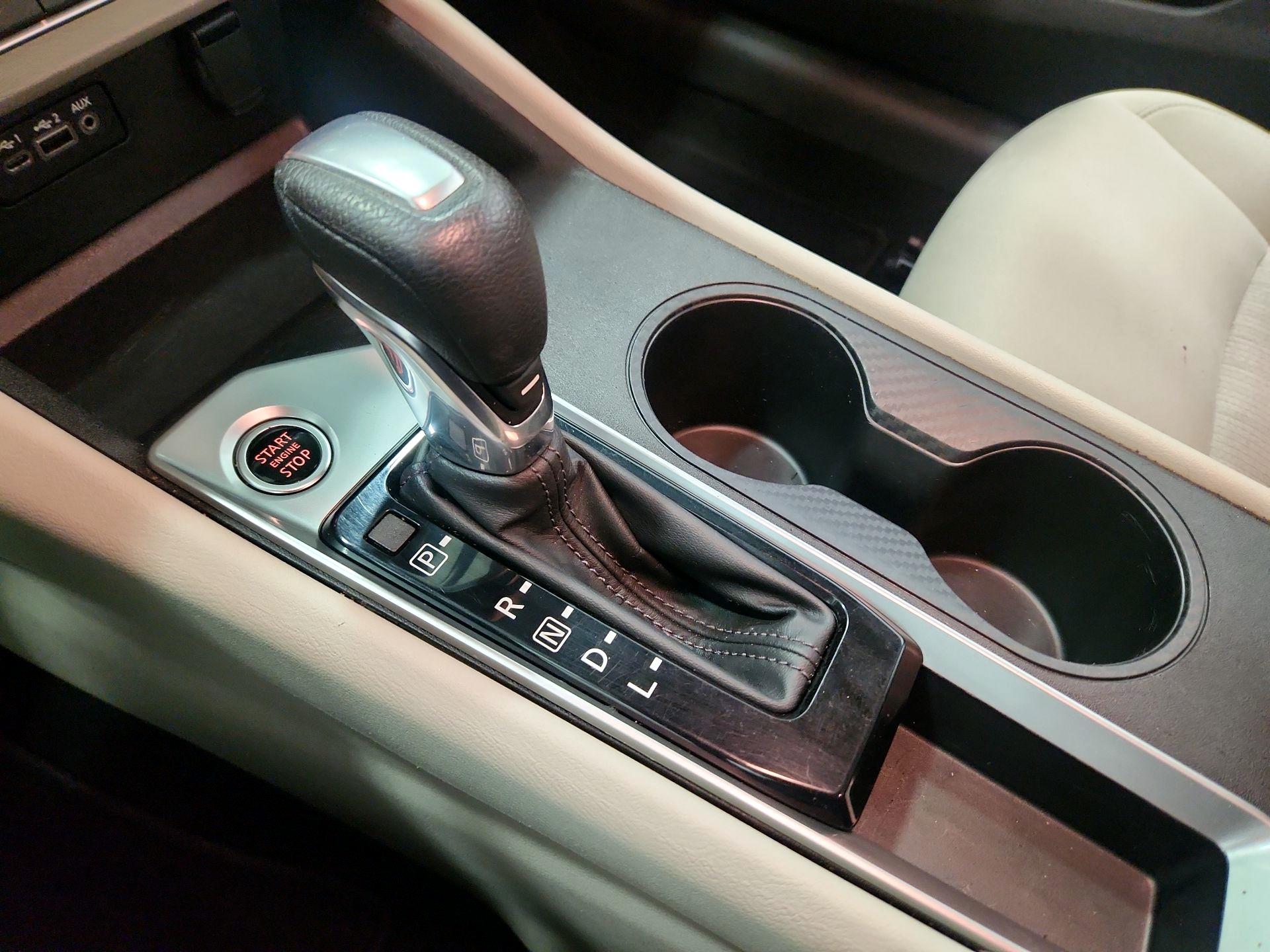 Thumbnail: 2020 Nissan Altima - 17