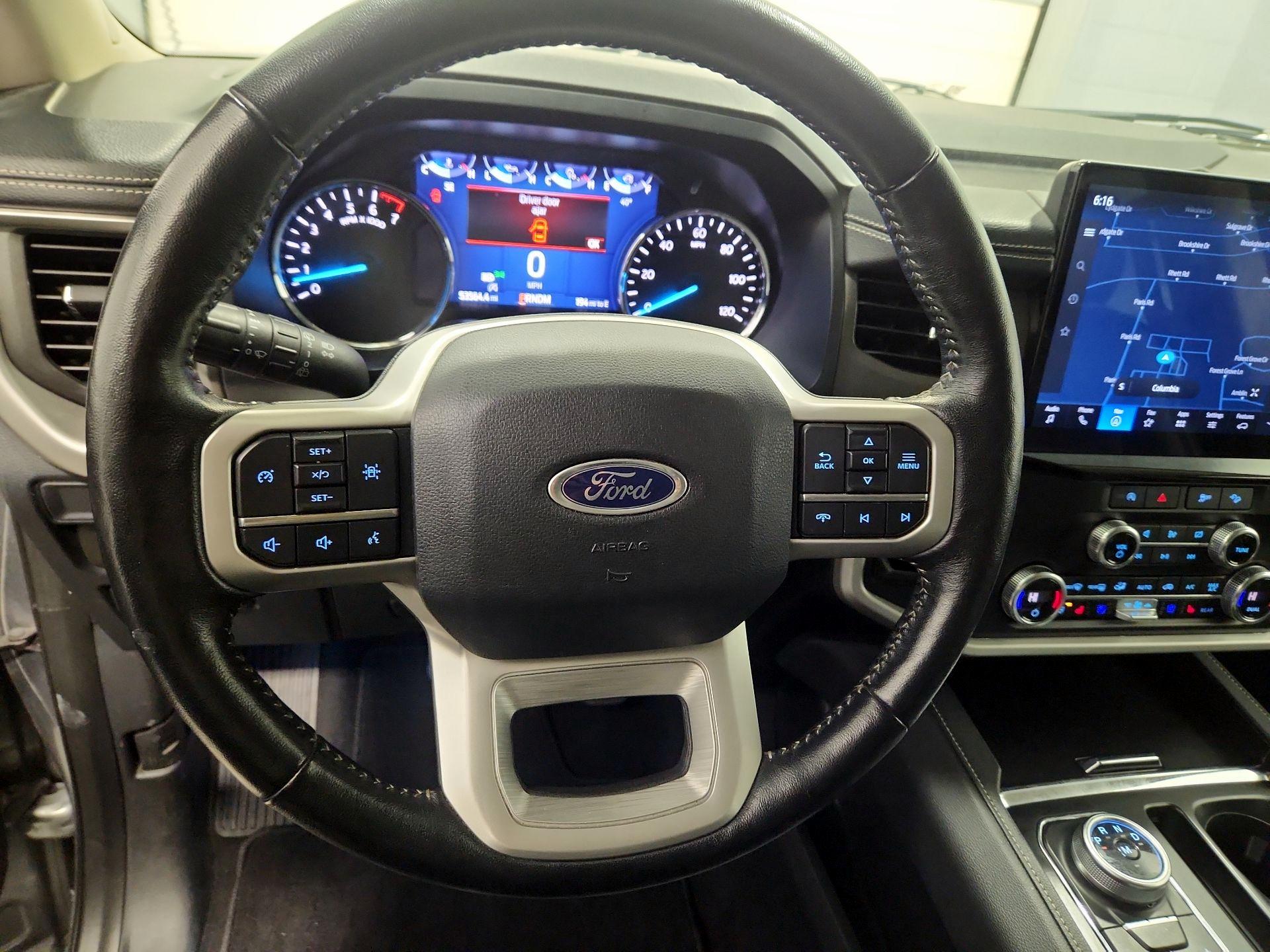 Thumbnail: 2023 Ford Expedition - 10