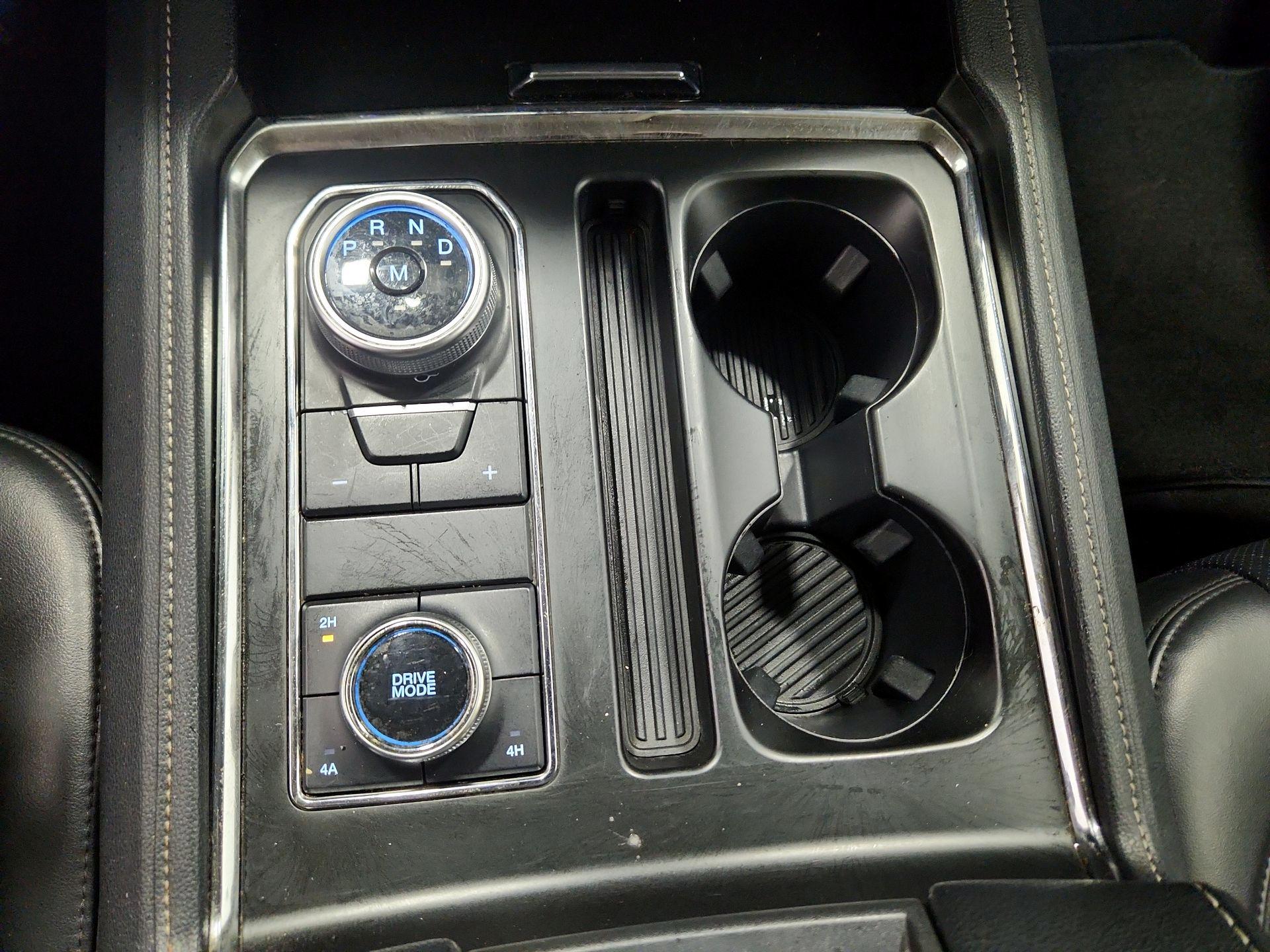 Thumbnail: 2023 Ford Expedition - 18