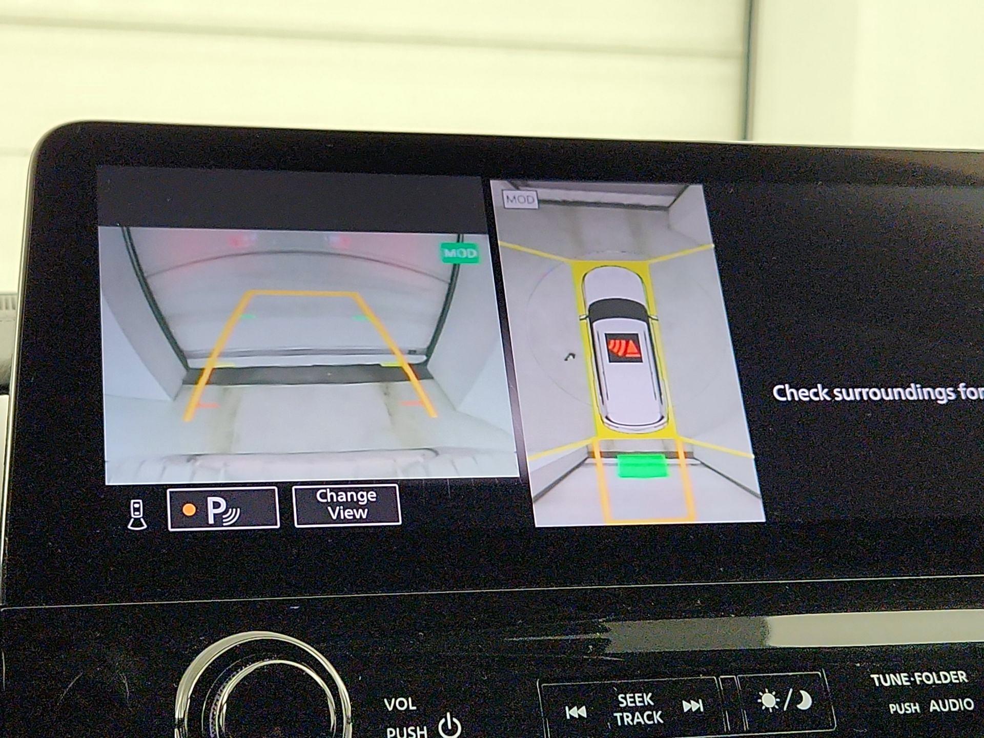 Thumbnail: 2024 INFINITI QX80 - 15