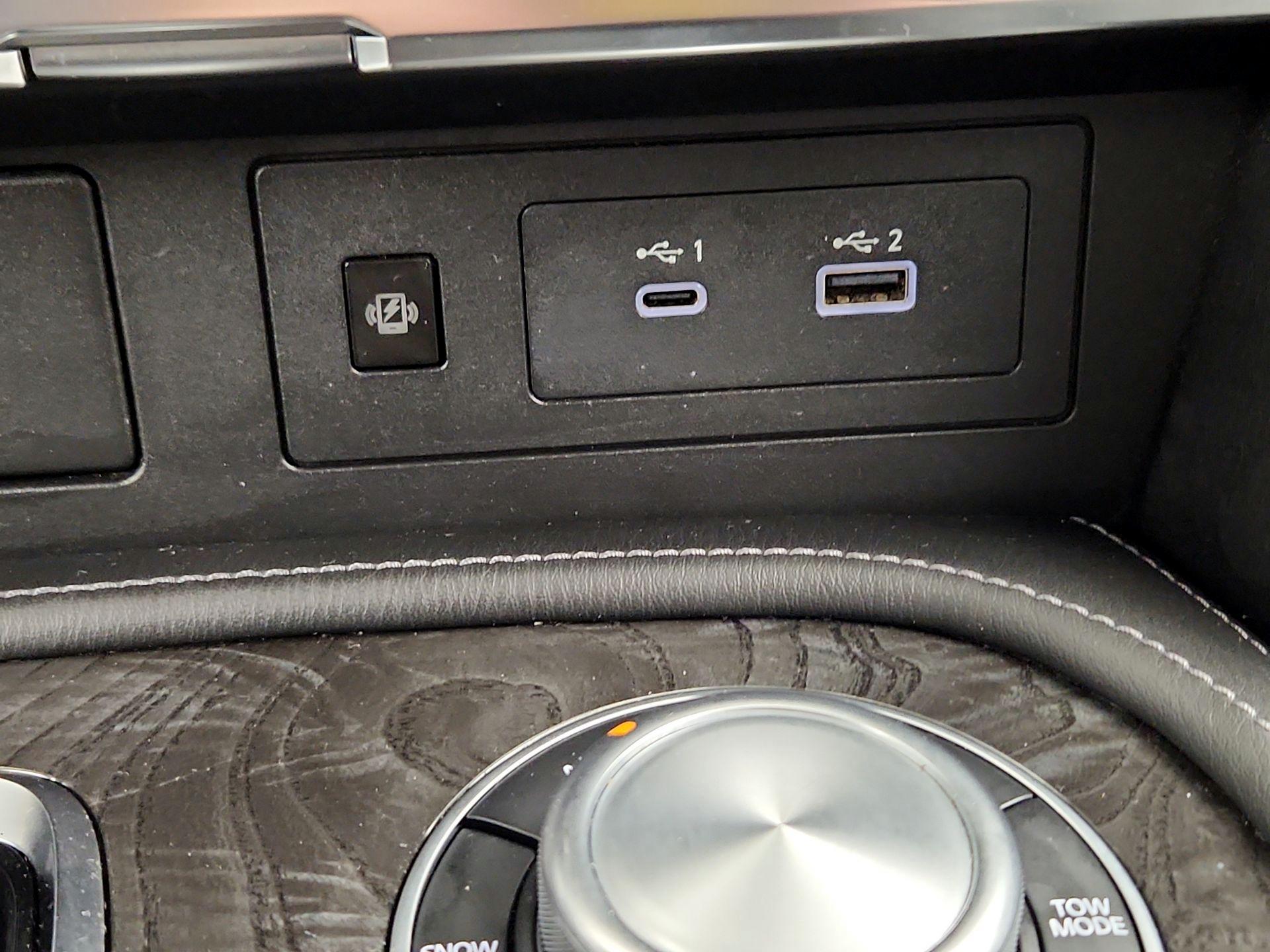 Thumbnail: 2024 INFINITI QX80 - 19