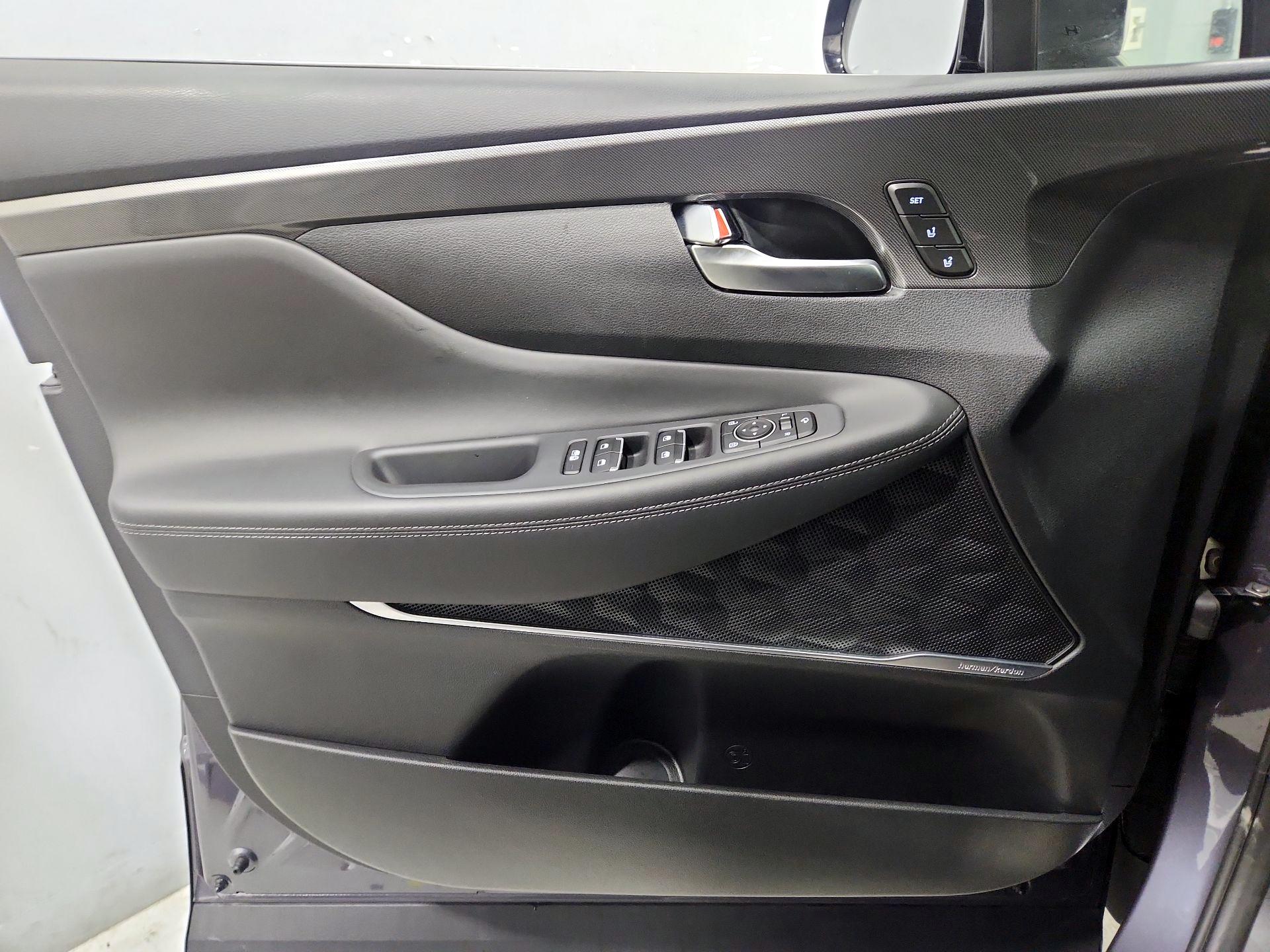 Thumbnail: 2022 Hyundai Santa Fe - 12