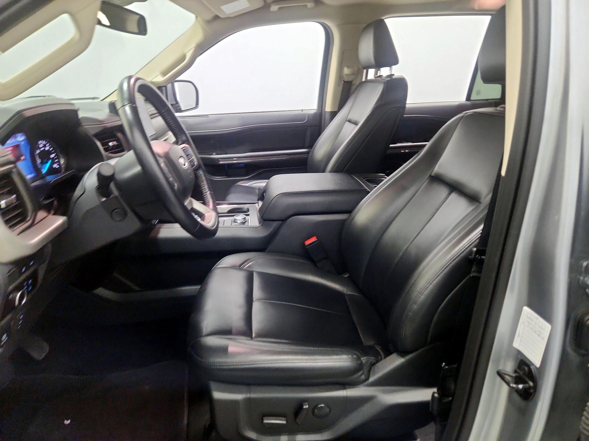 Thumbnail: 2023 Ford Expedition MAX - 11