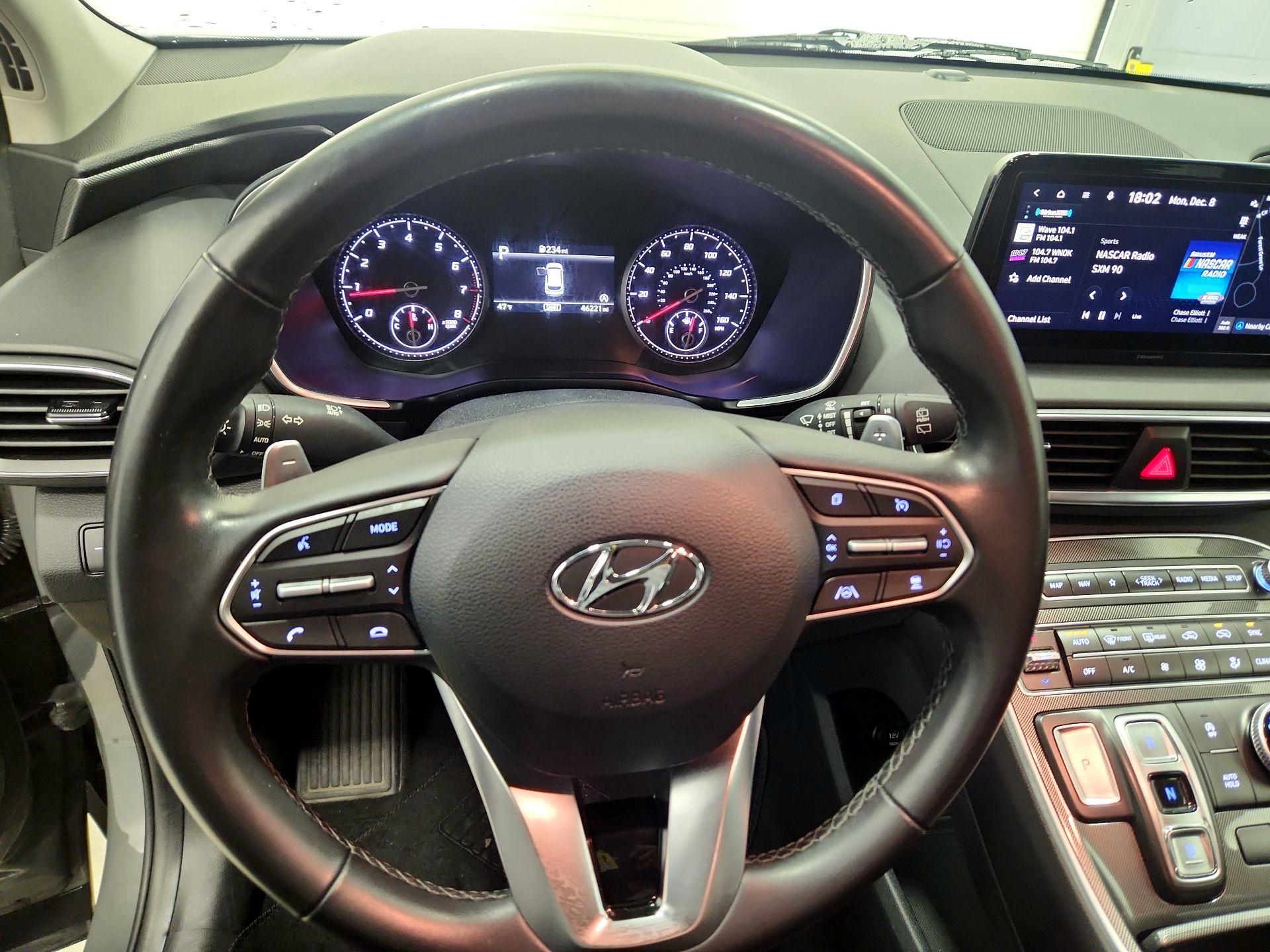 Thumbnail: 2023 Hyundai Santa Fe - 10