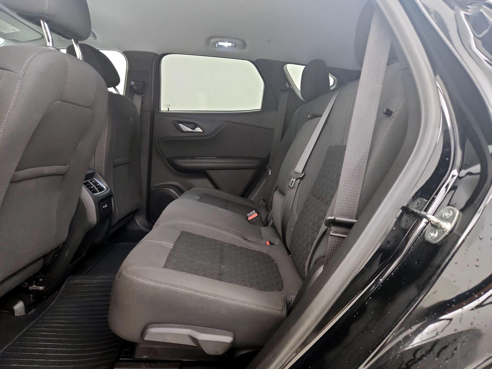 Thumbnail: 2022 Chevrolet Blazer - 19