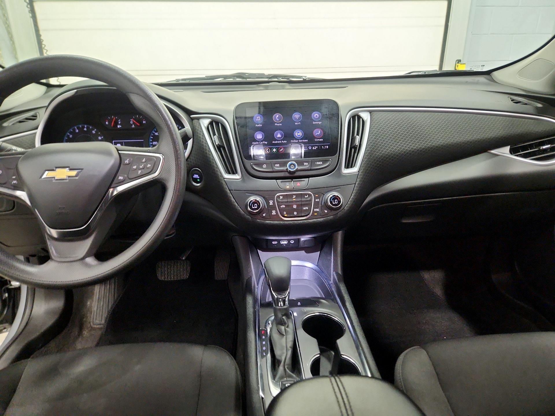 Thumbnail: 2023 Chevrolet Malibu - 9