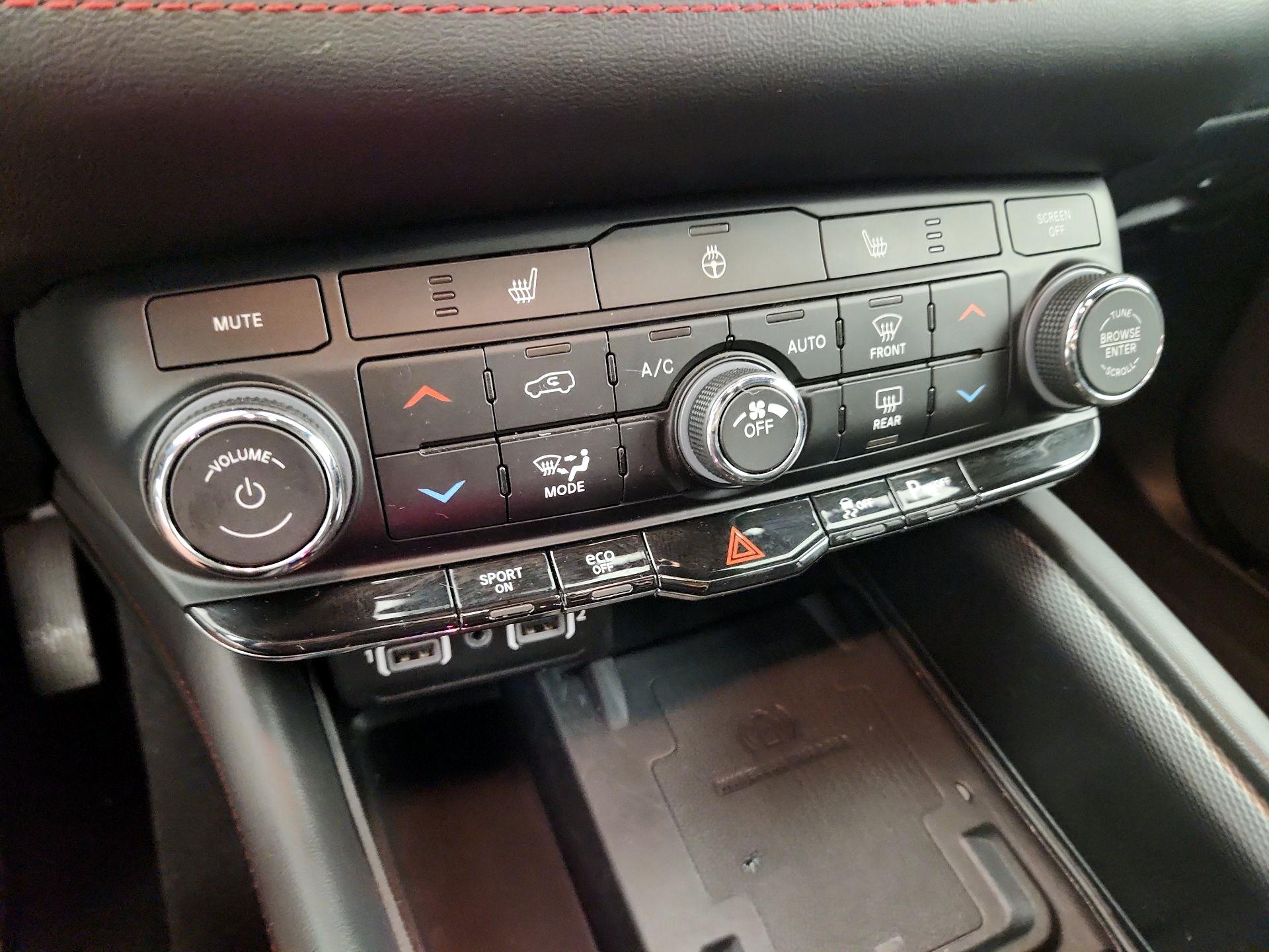 Thumbnail: 2024 Dodge Durango - 14