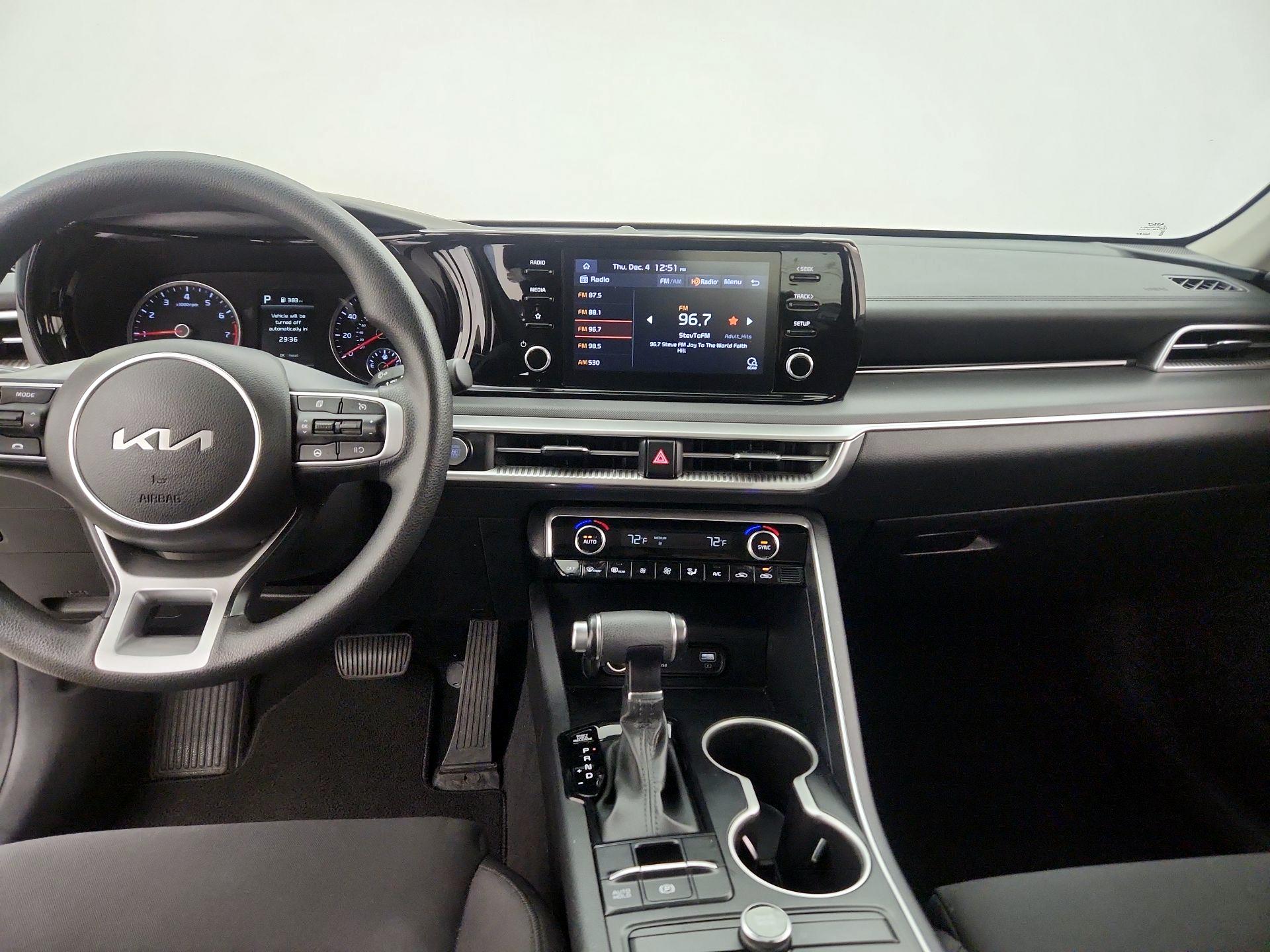 Thumbnail: 2023 Kia K5 - 9