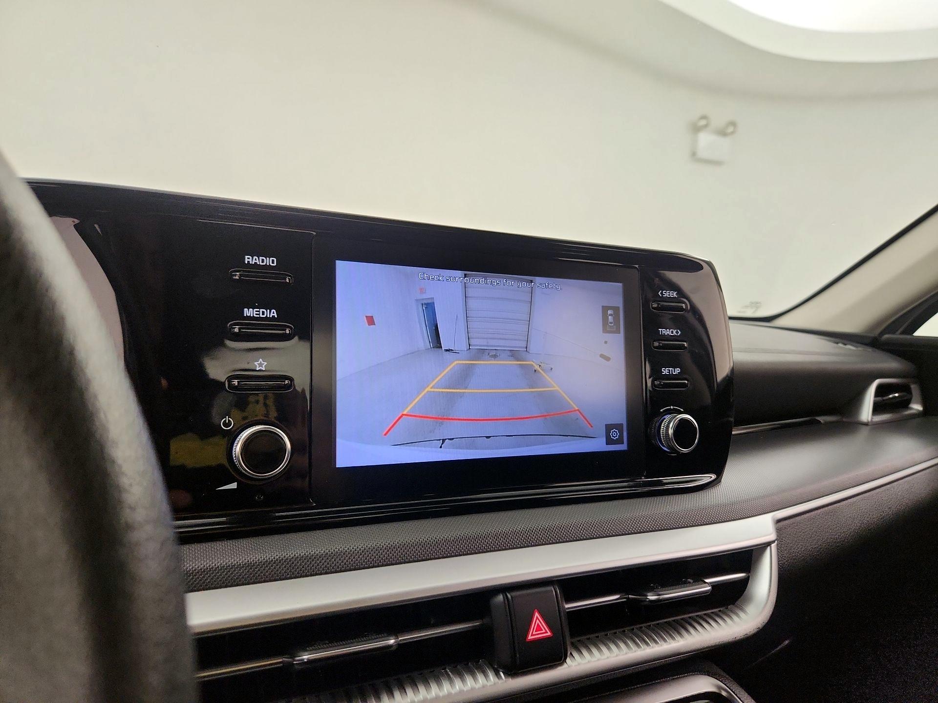 Thumbnail: 2023 Kia K5 - 14