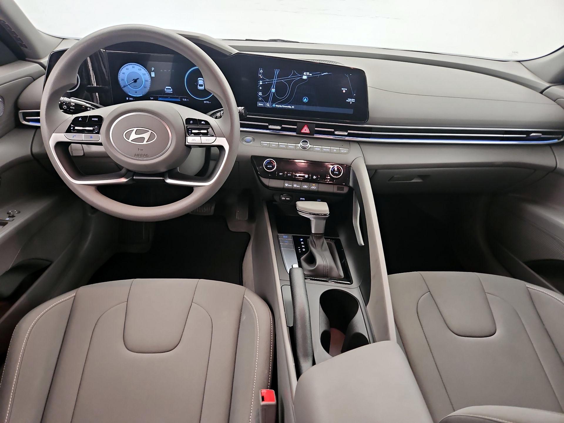 Thumbnail: 2024 Hyundai Elantra - 9