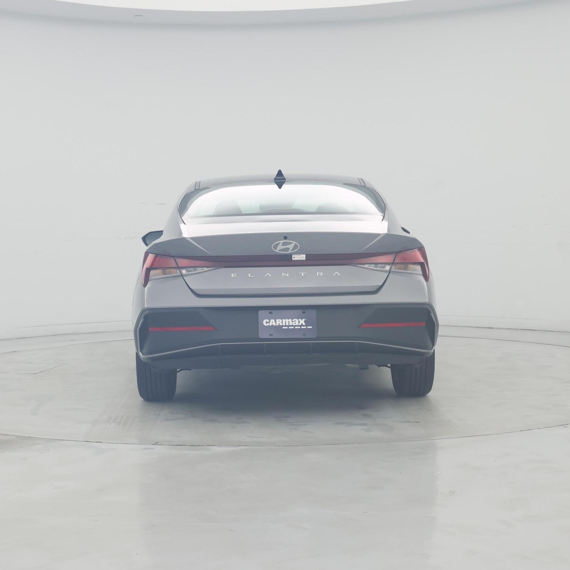 Thumbnail: 2024 Hyundai Elantra - 6