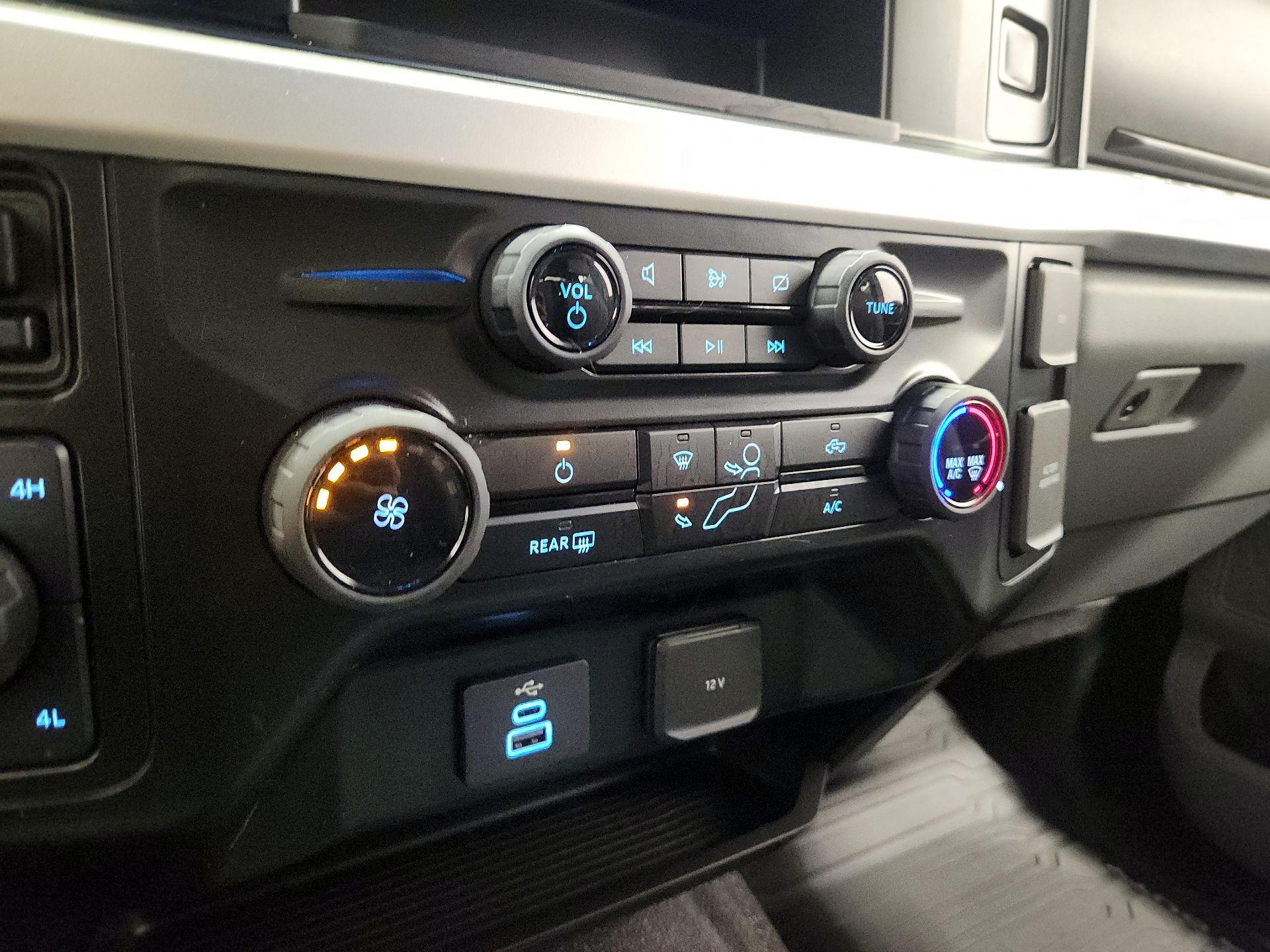 Thumbnail: 2024 Ford F-250 - 16