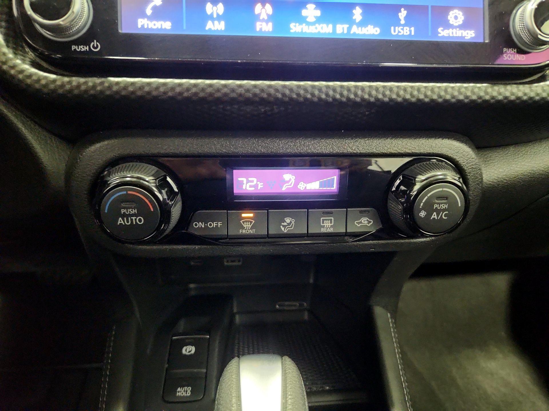 Thumbnail: 2022 Nissan Kicks - 15