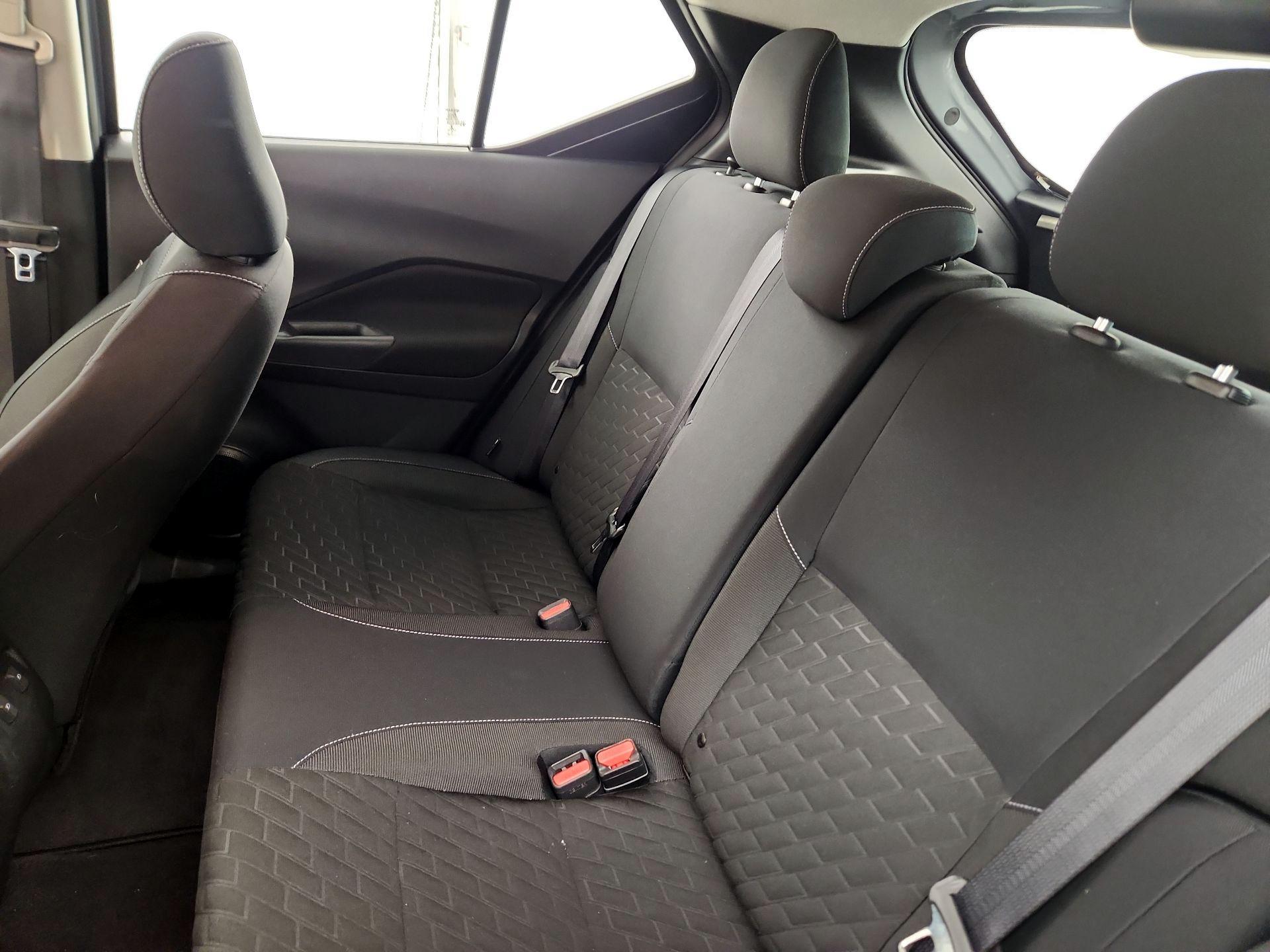 Thumbnail: 2022 Nissan Kicks - 18