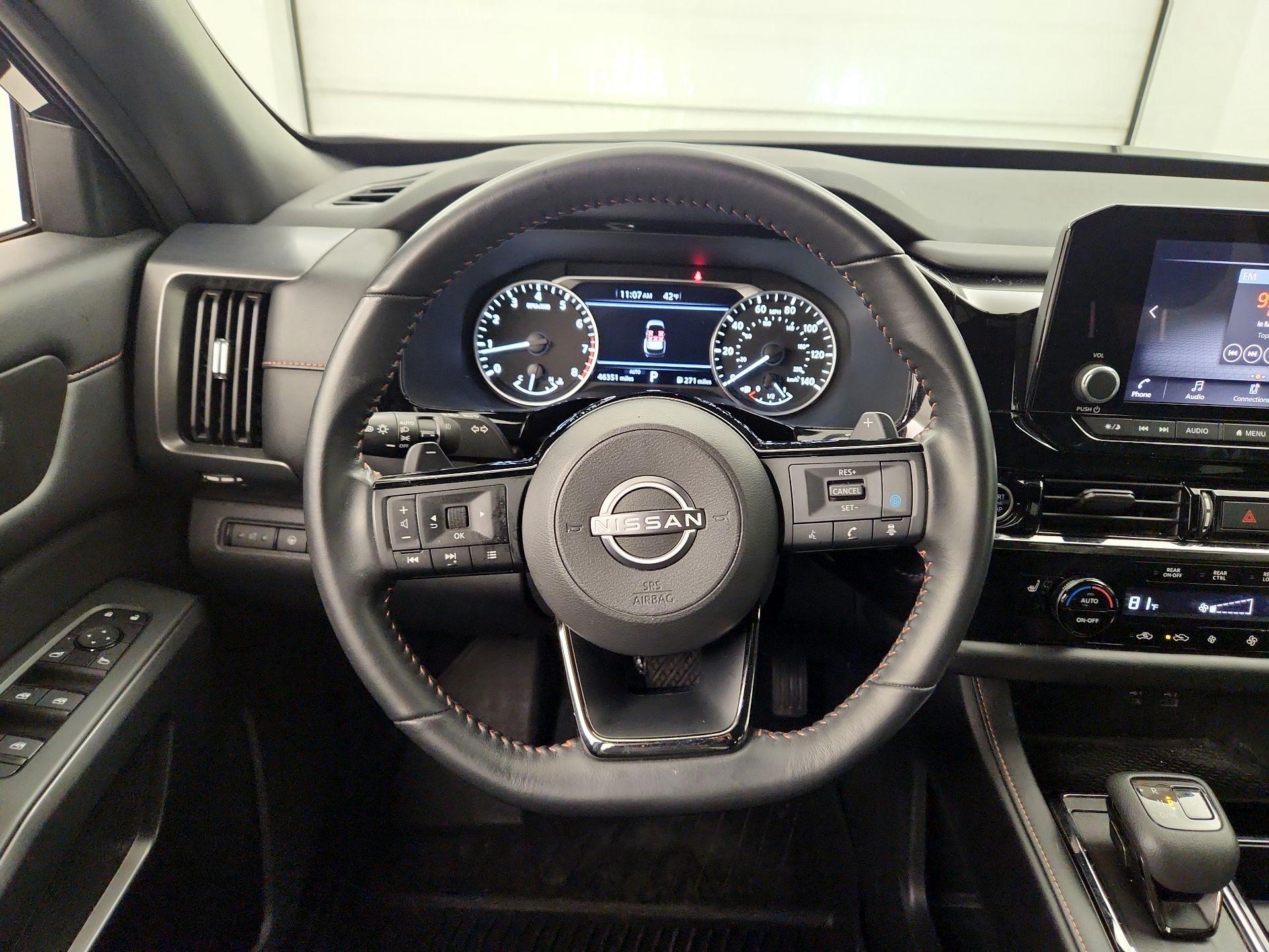 Thumbnail: 2023 Nissan Pathfinder - 10