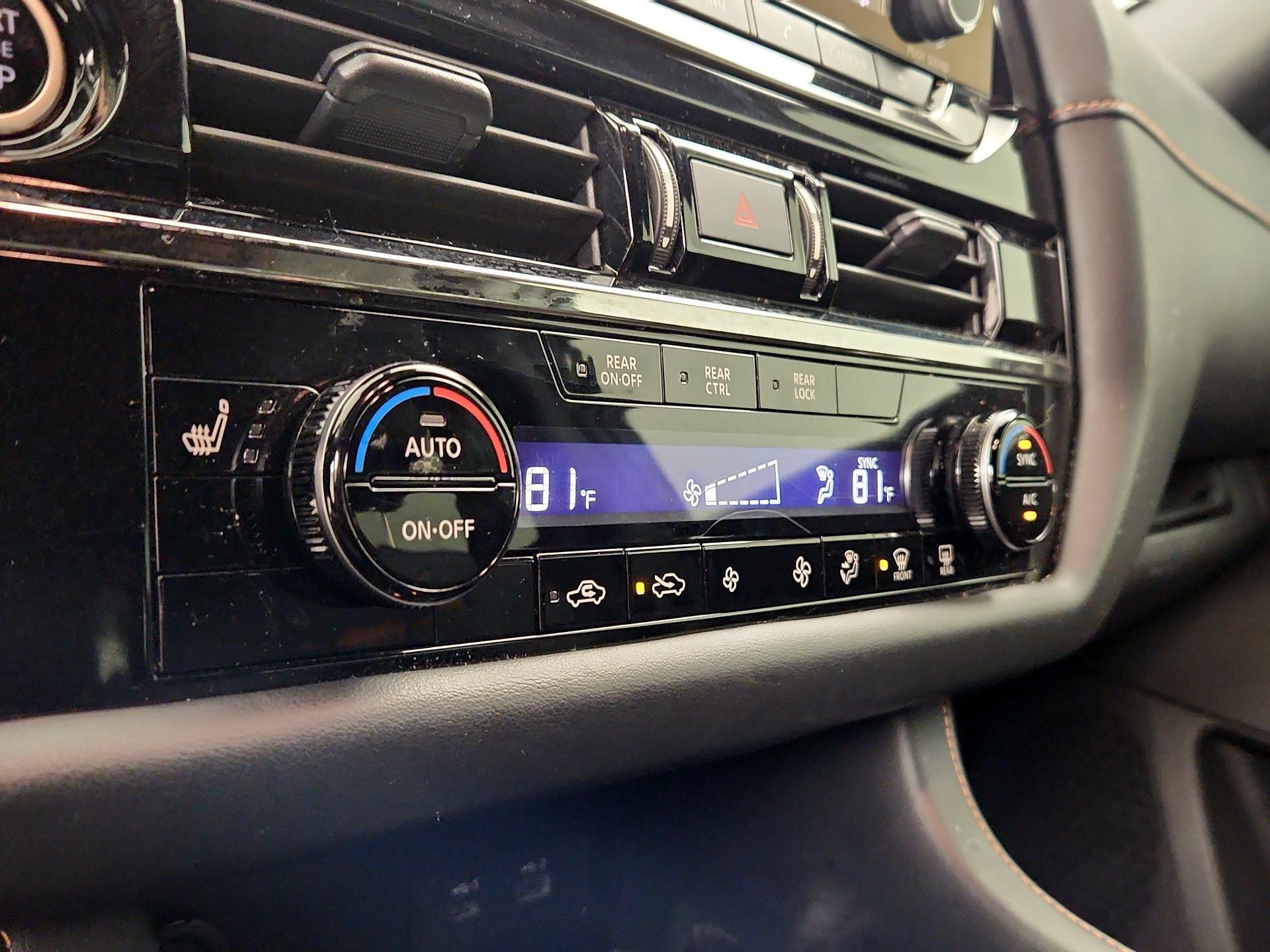 Thumbnail: 2023 Nissan Pathfinder - 16