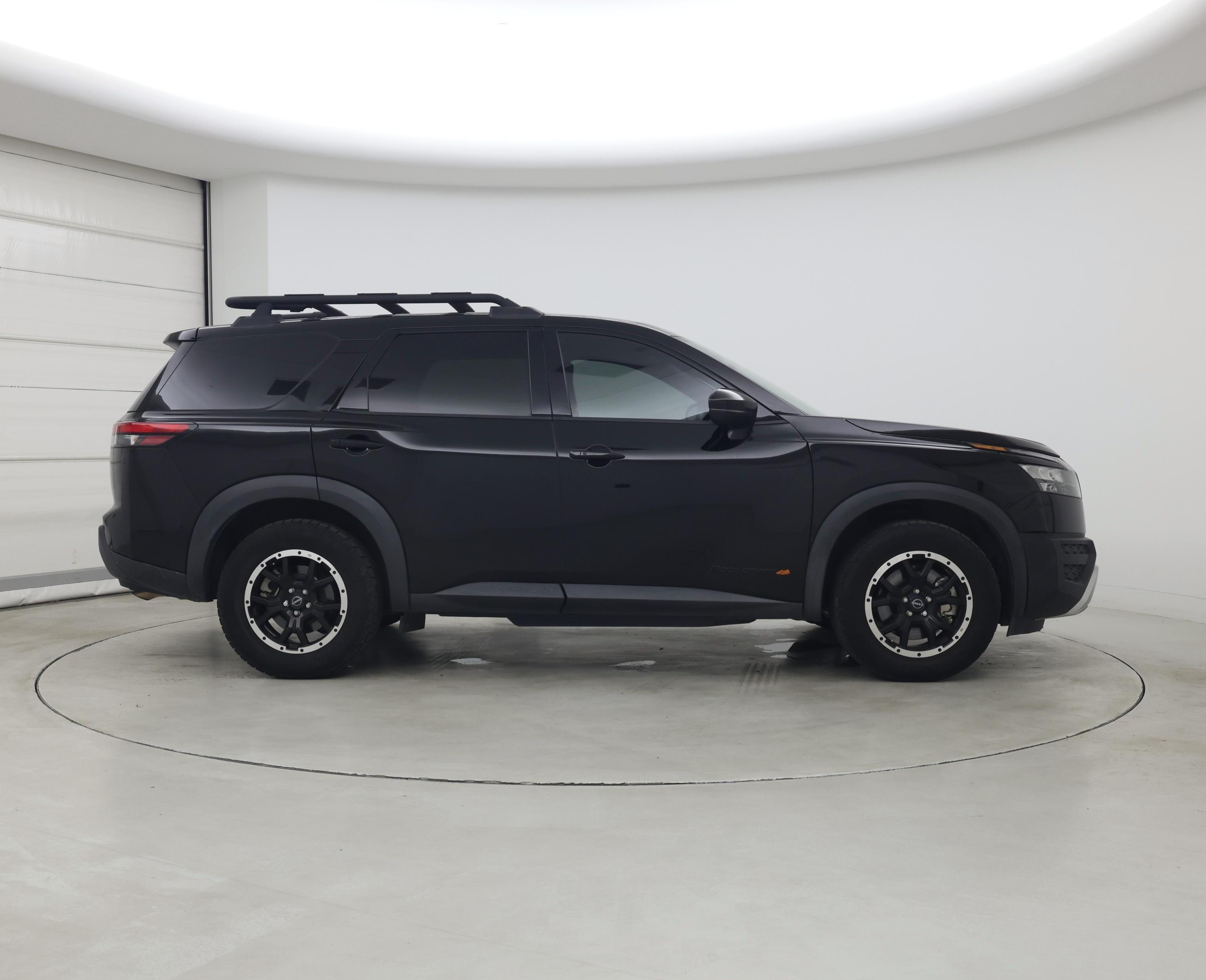 Thumbnail: 2023 Nissan Pathfinder - 7