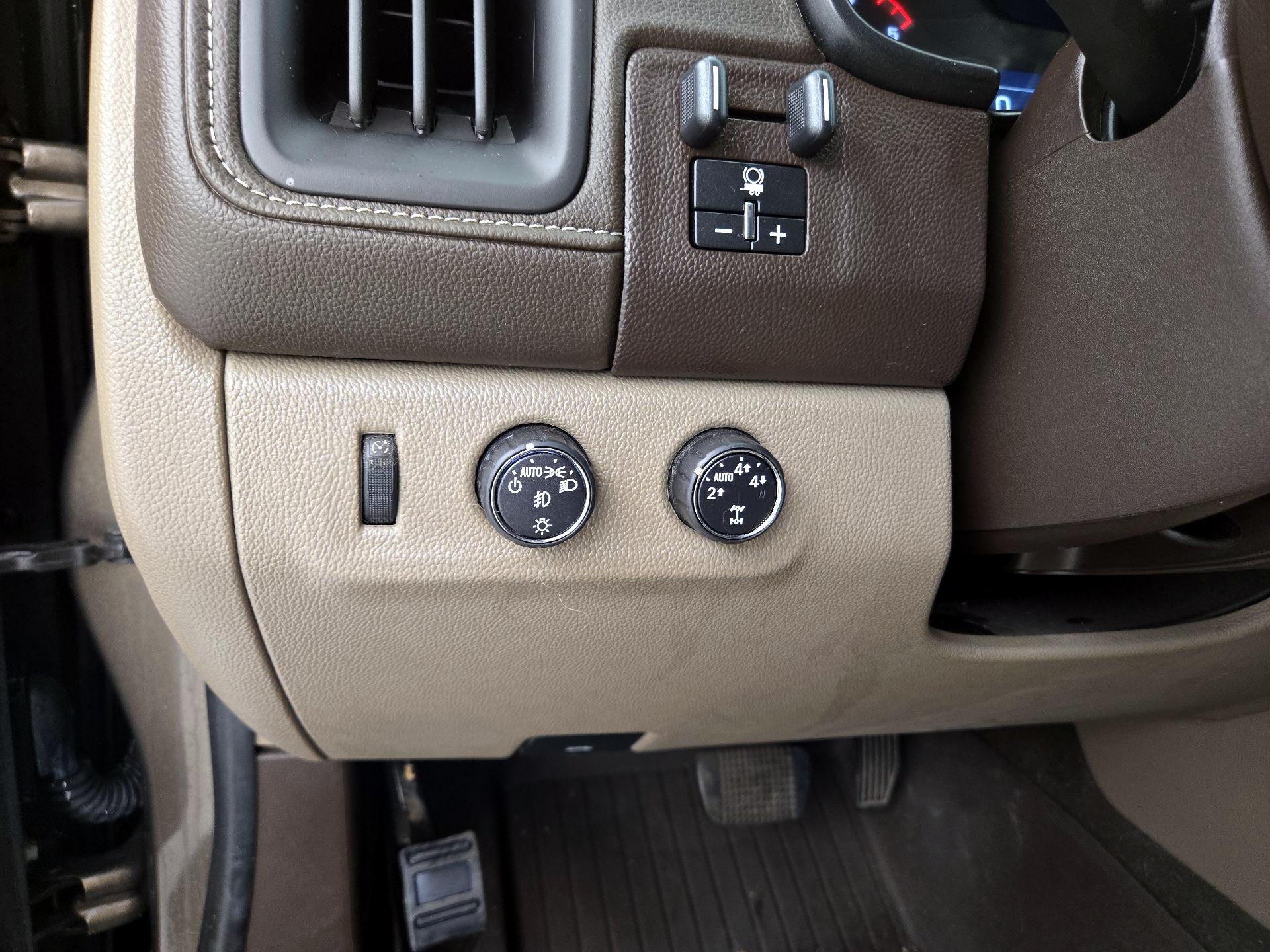 Thumbnail: 2016 GMC Canyon - 13