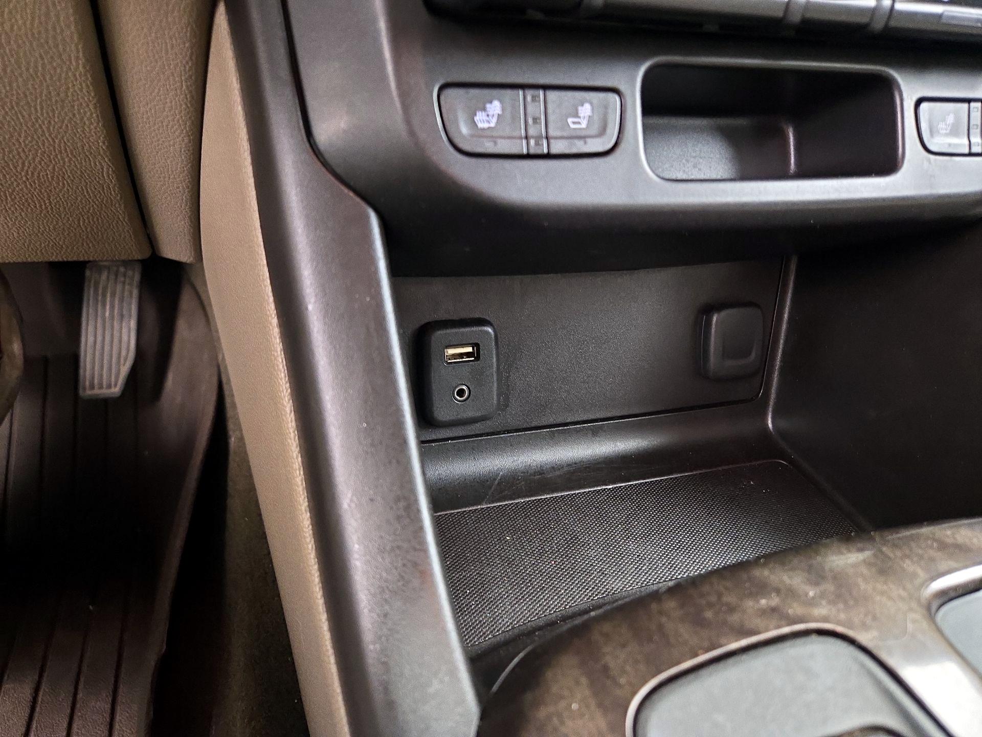 Thumbnail: 2016 GMC Canyon - 19