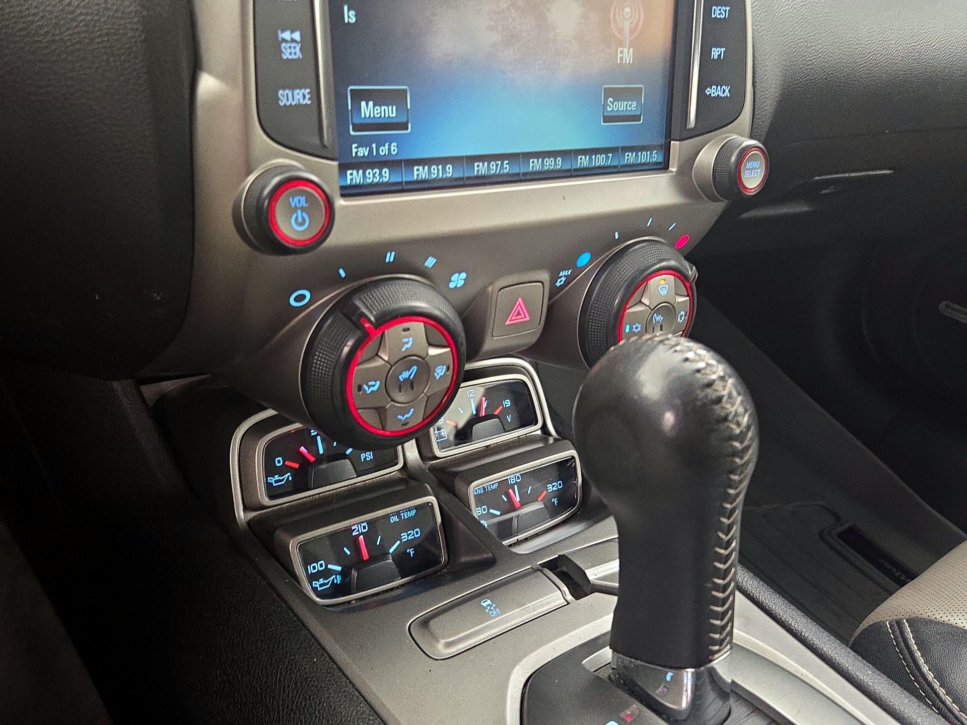 Thumbnail: 2015 Chevrolet Camaro - 17