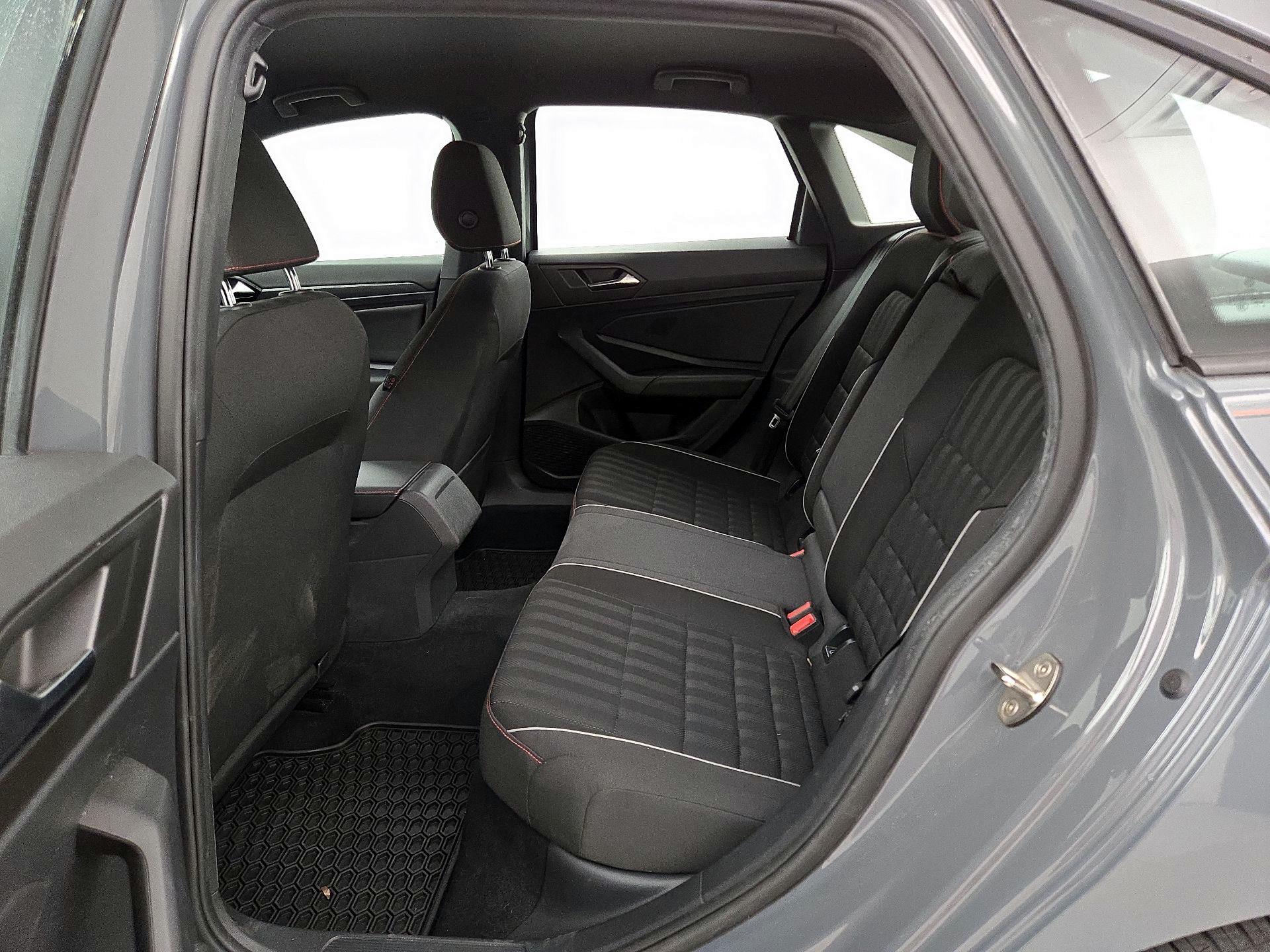 Thumbnail: 2019 Volkswagen Jetta - 19