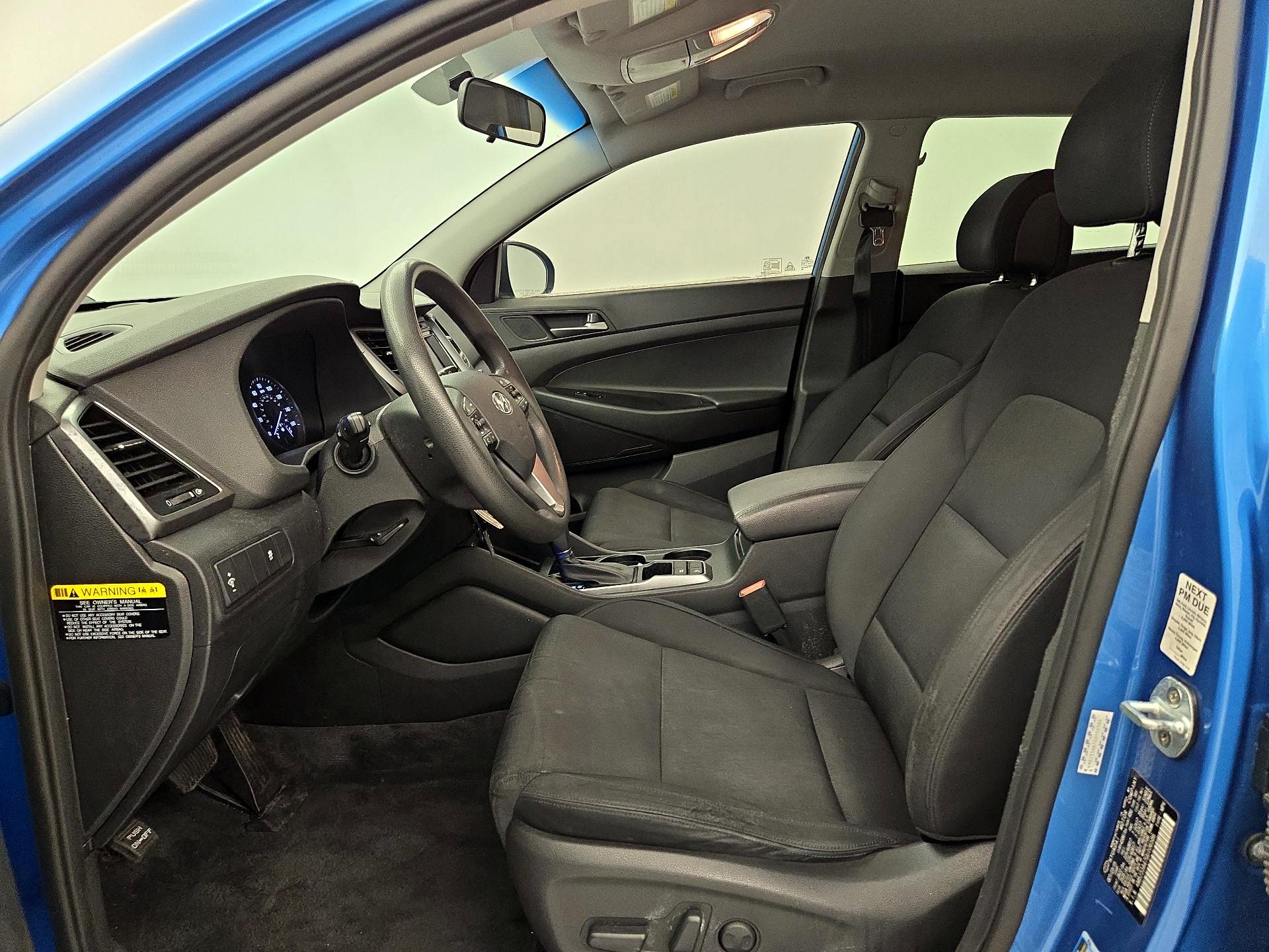 Thumbnail: 2016 Hyundai Tucson - 11