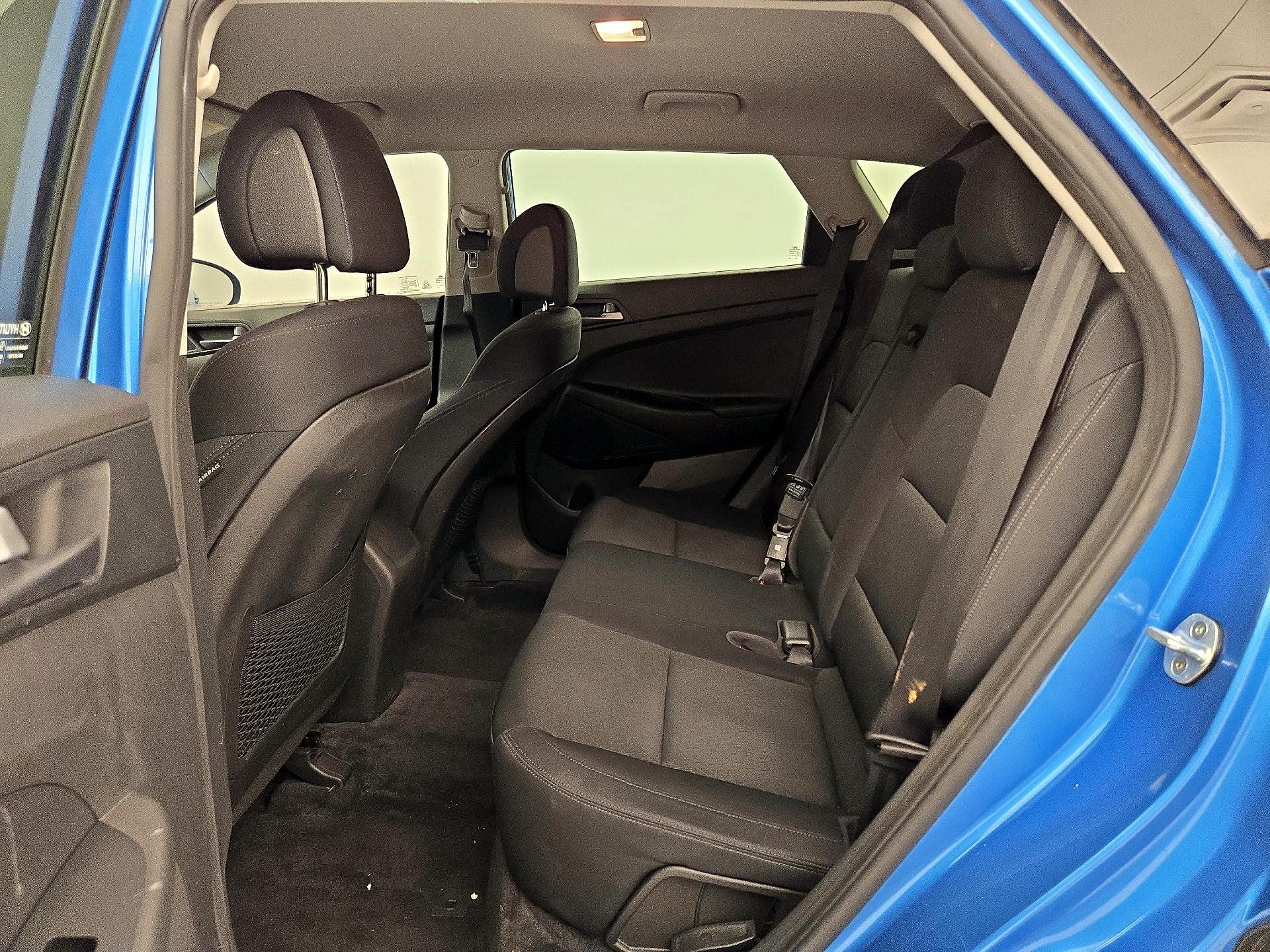 Thumbnail: 2016 Hyundai Tucson - 19