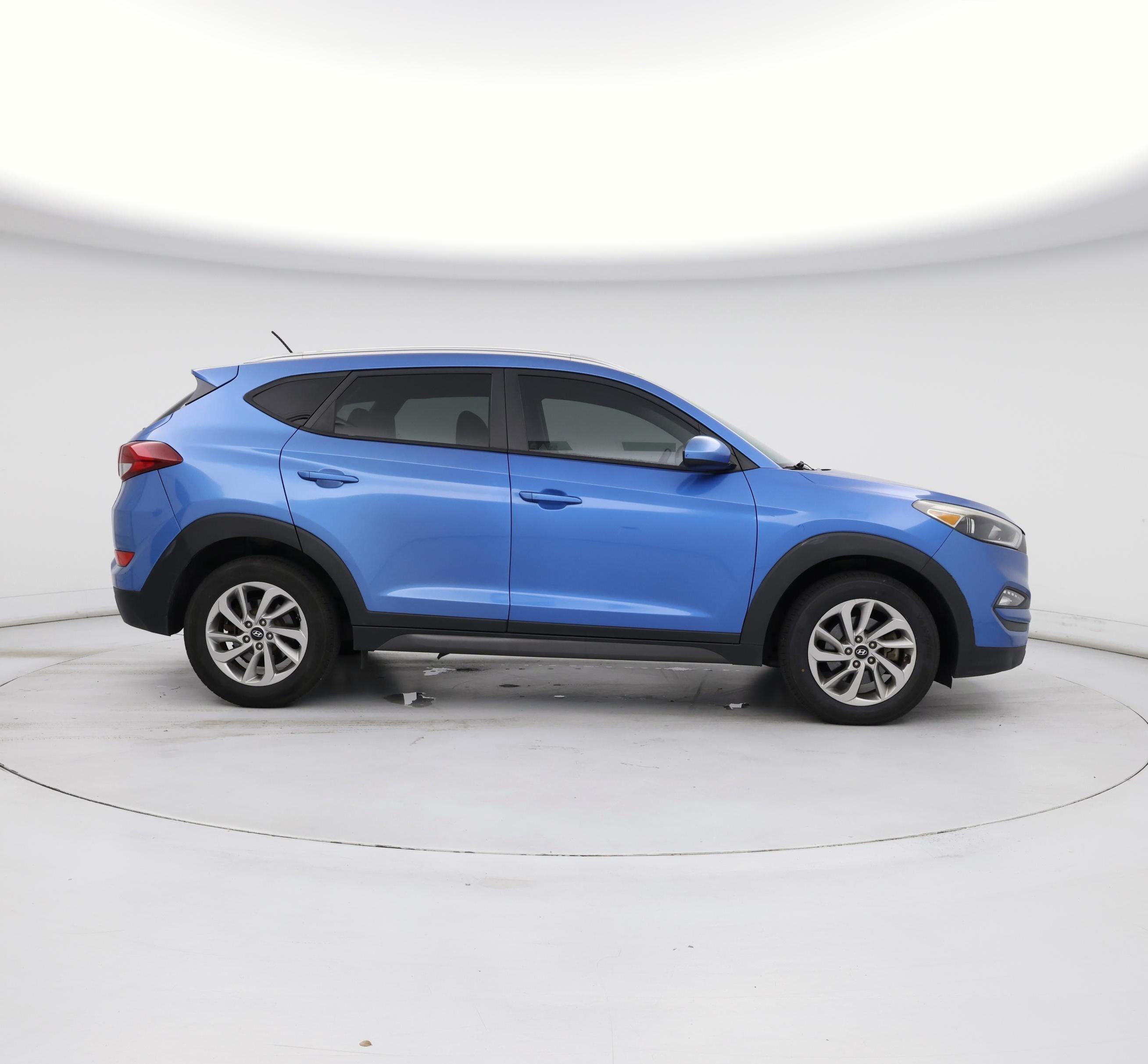 Thumbnail: 2016 Hyundai Tucson - 7