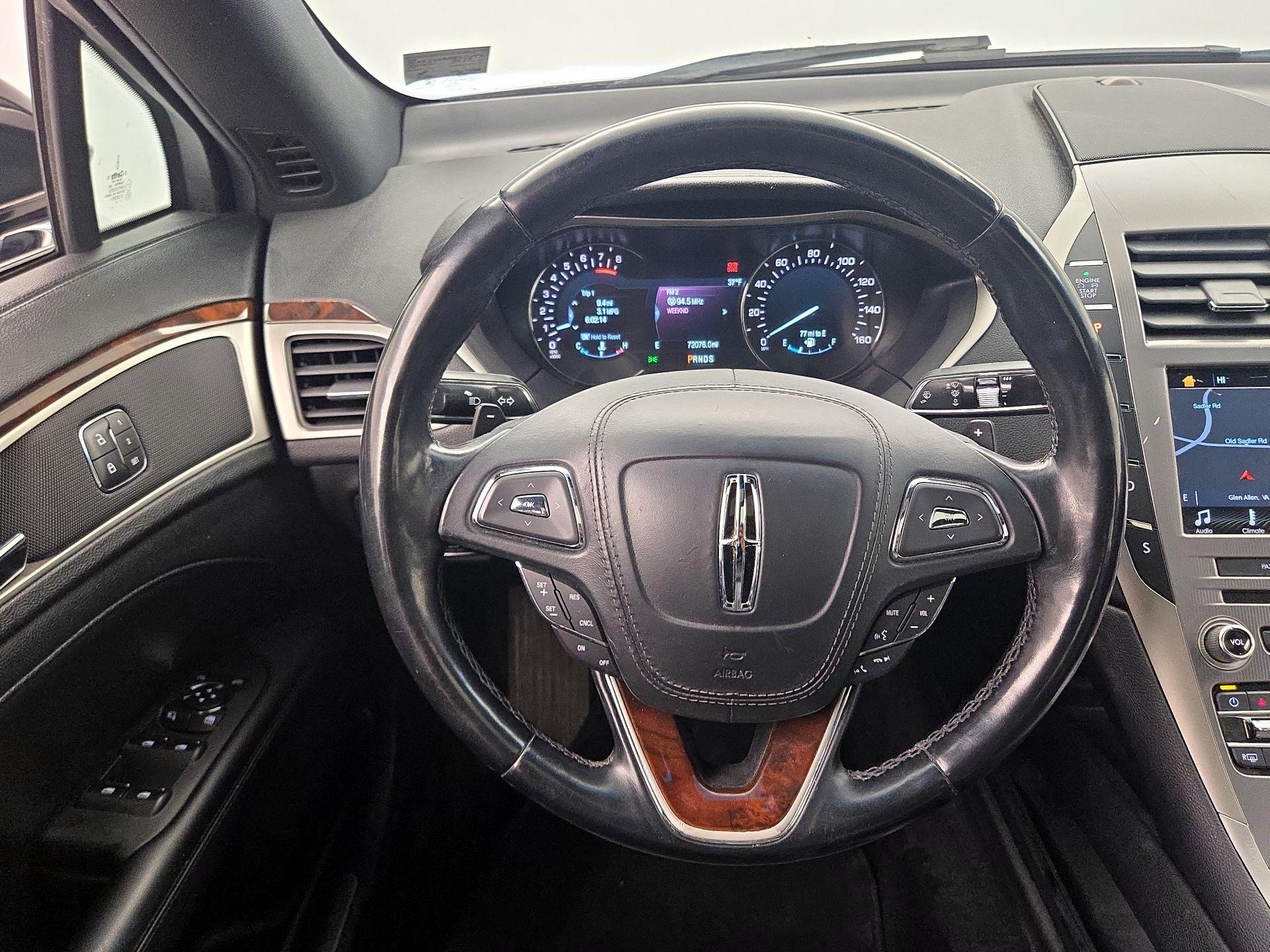 Thumbnail: 2017 Lincoln MKZ - 10