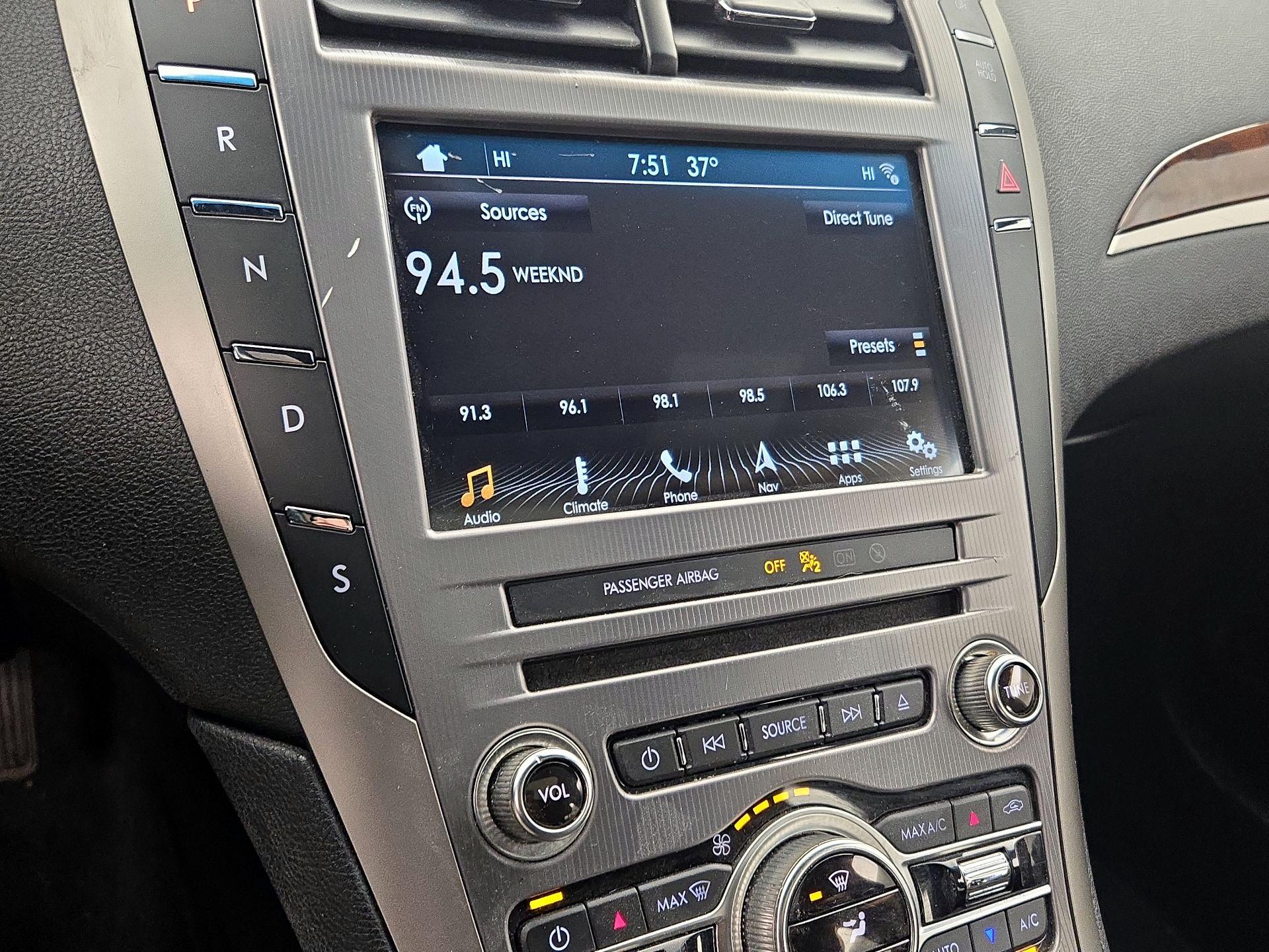 Thumbnail: 2017 Lincoln MKZ - 16