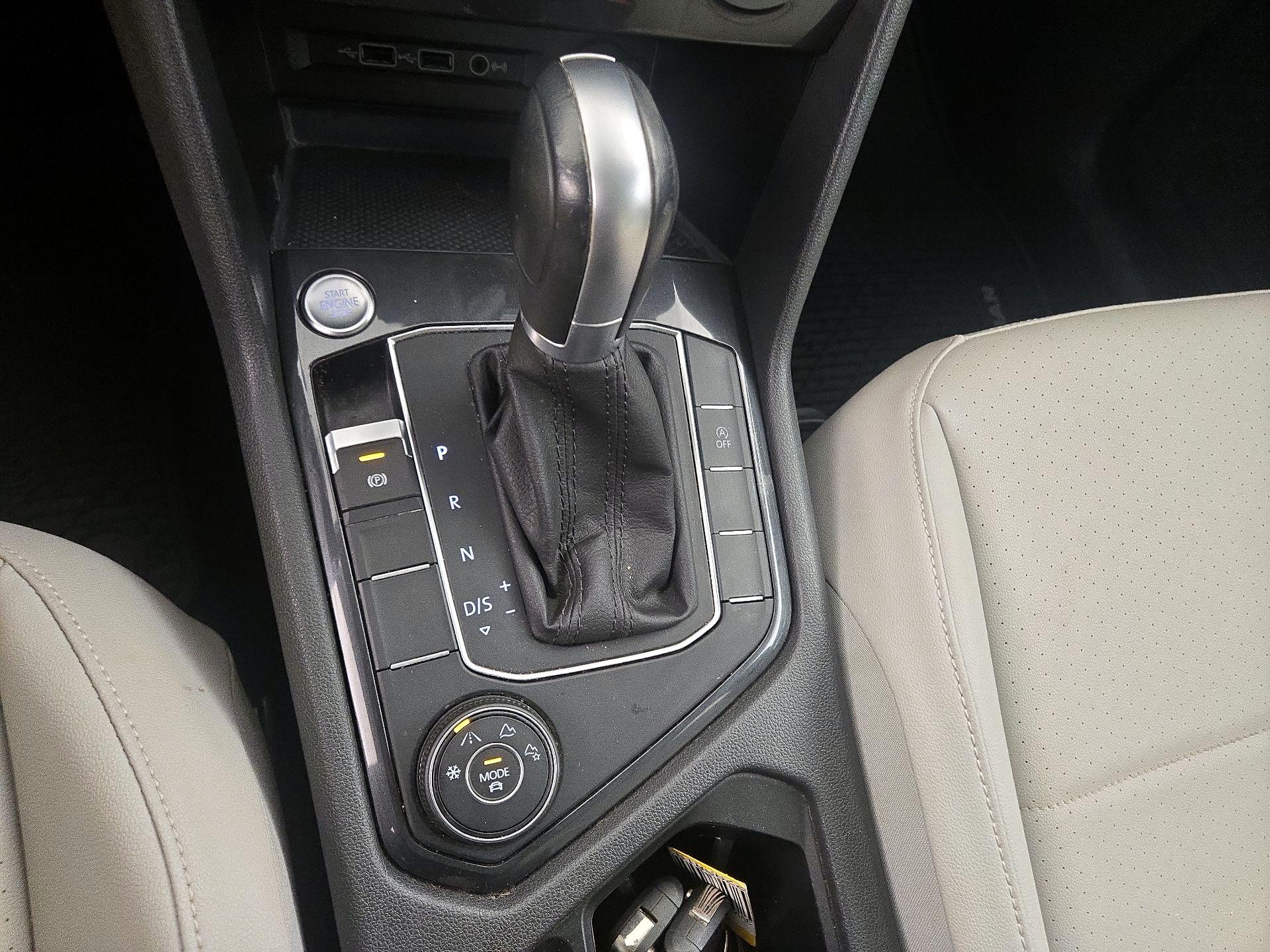 Thumbnail: 2019 Volkswagen Tiguan - 17