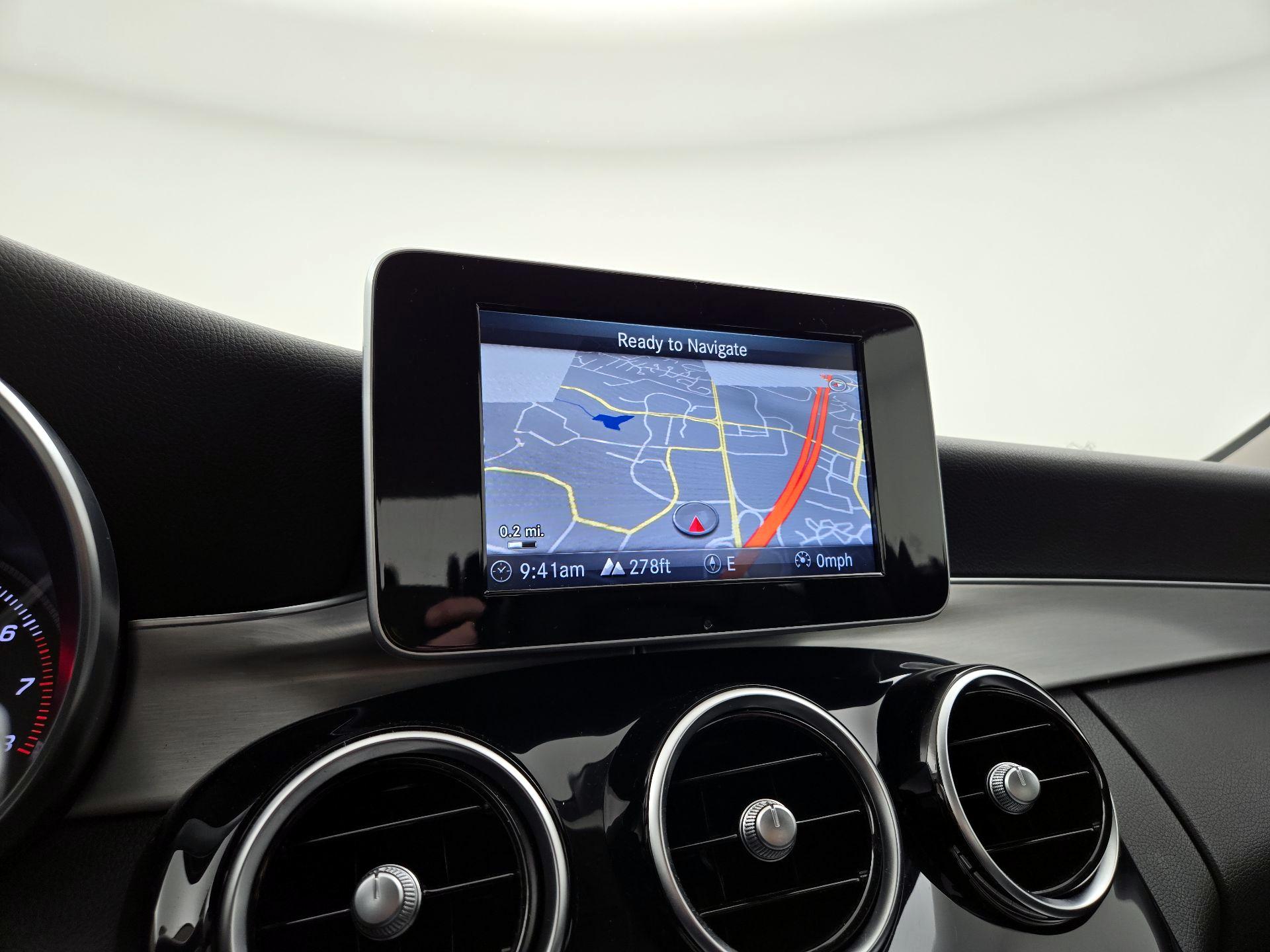 Thumbnail: 2015 Mercedes-Benz C-Class - 14