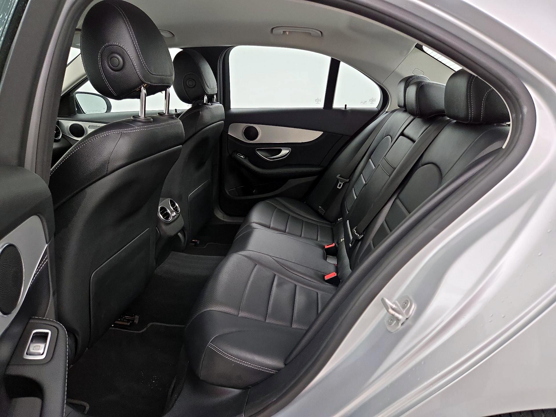 Thumbnail: 2015 Mercedes-Benz C-Class - 19