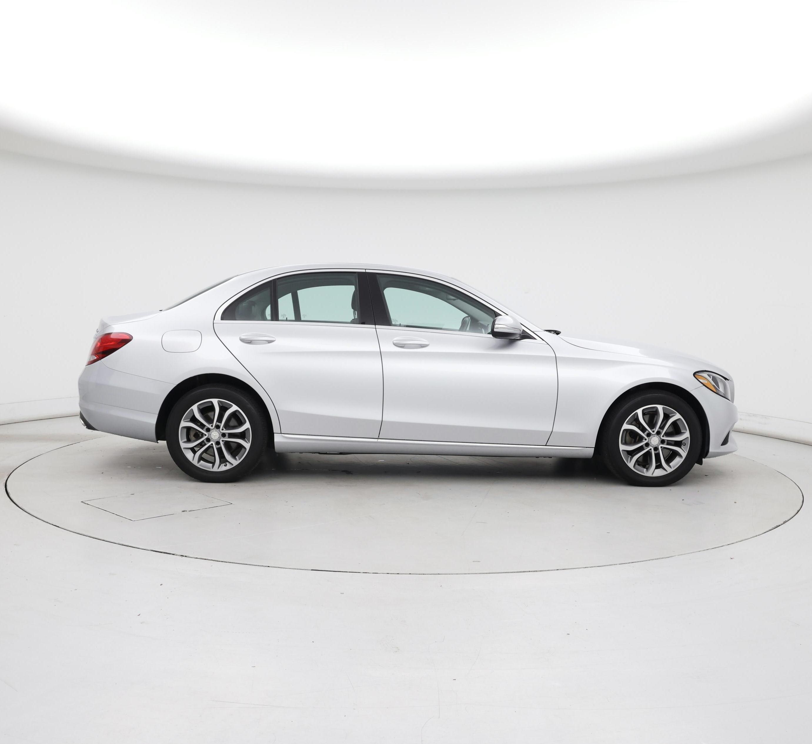 Thumbnail: 2015 Mercedes-Benz C-Class - 7