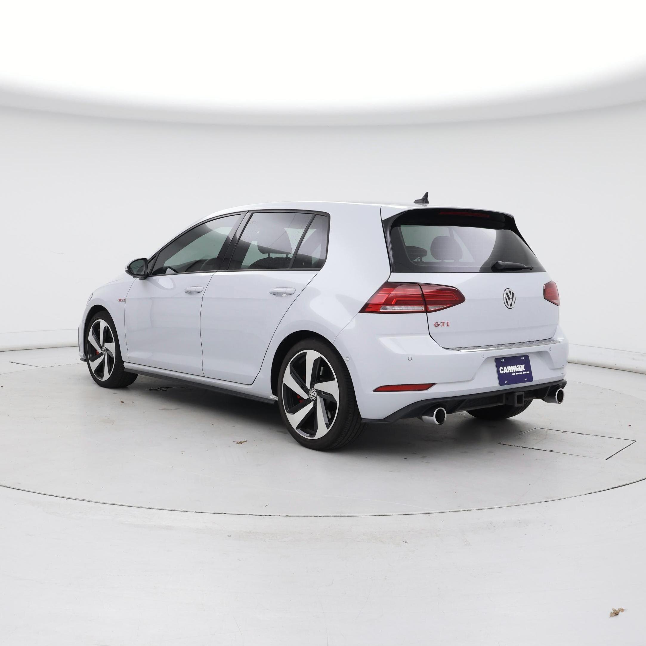 Thumbnail: 2019 Volkswagen Golf - 2