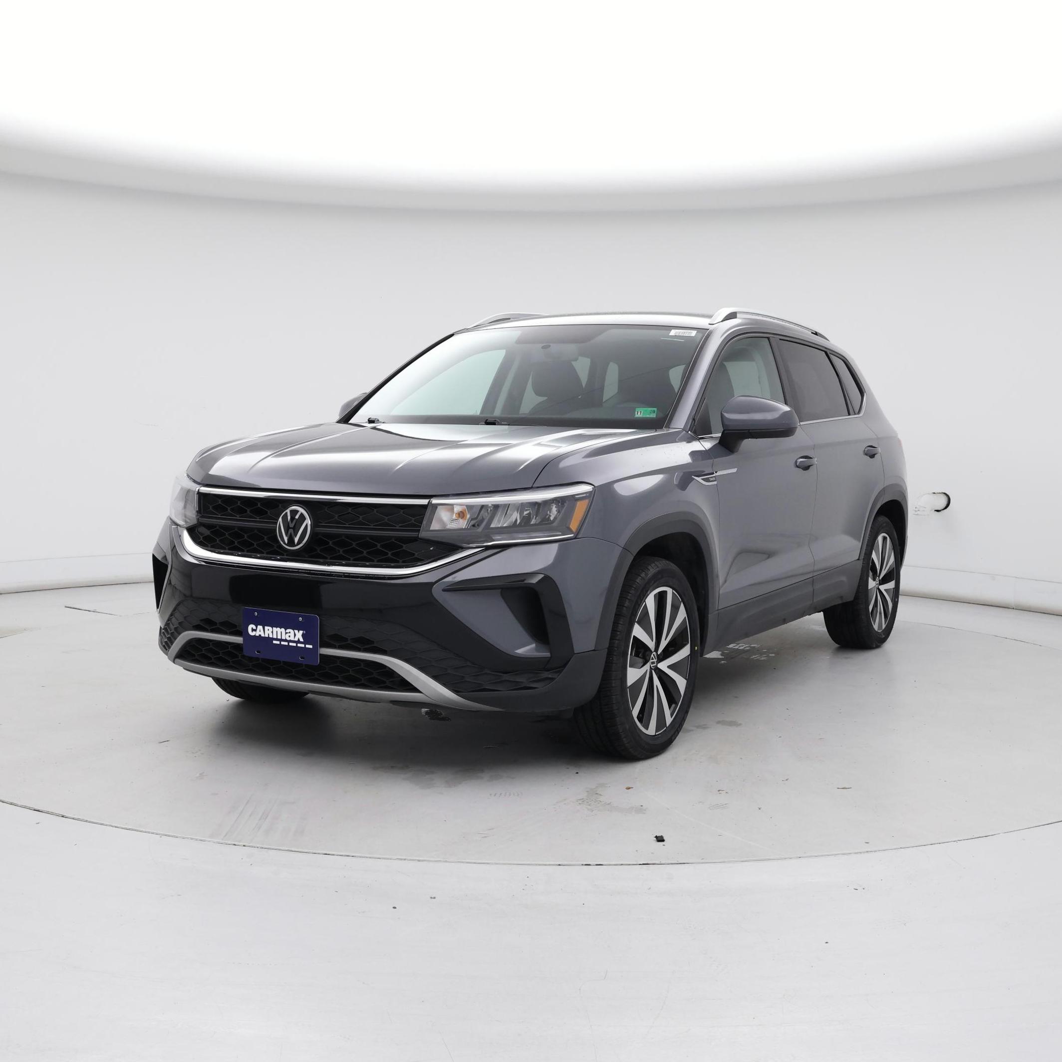 Thumbnail: 2022 Volkswagen Taos - 4