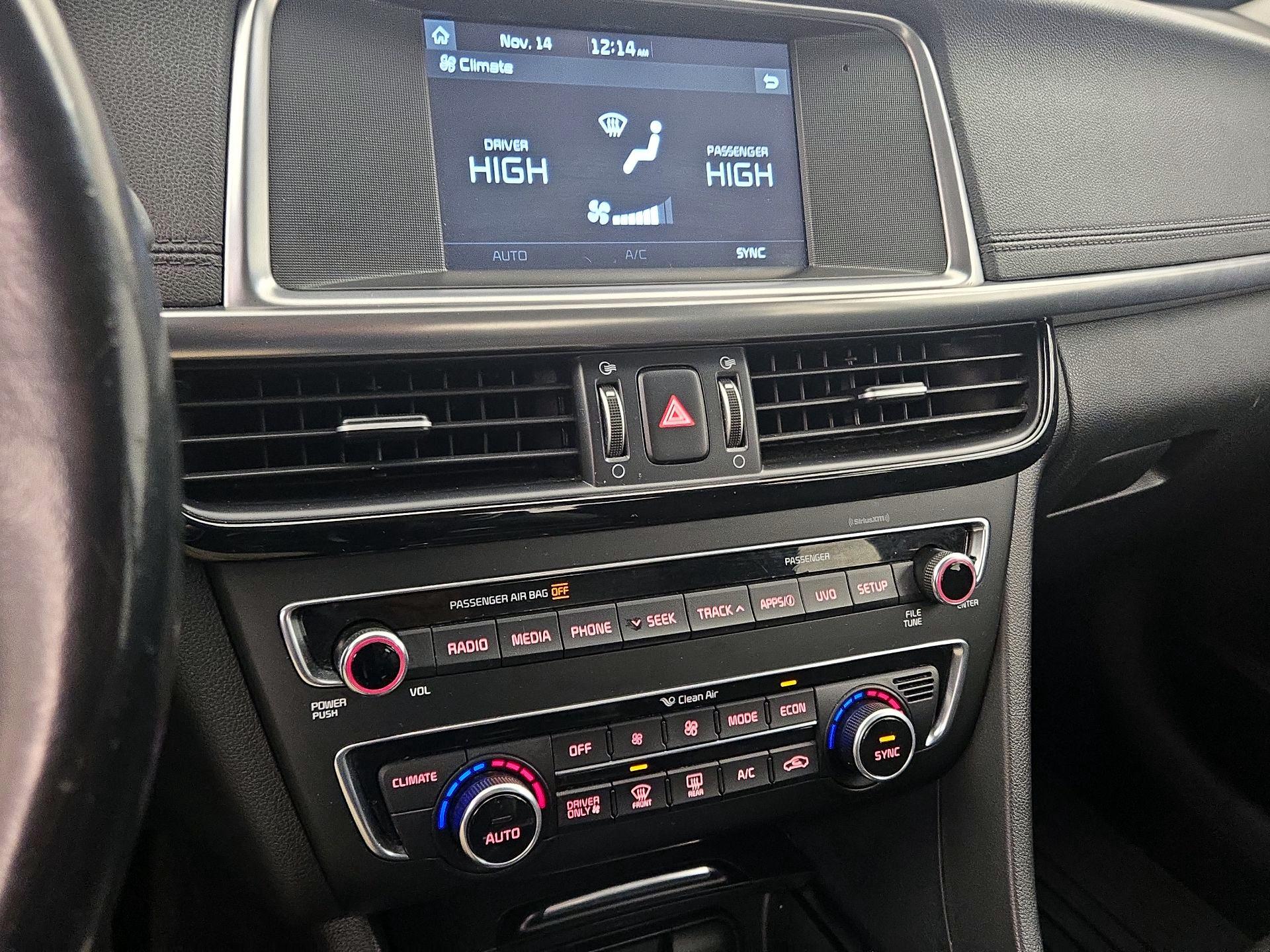 Thumbnail: 2018 Kia Optima - 16