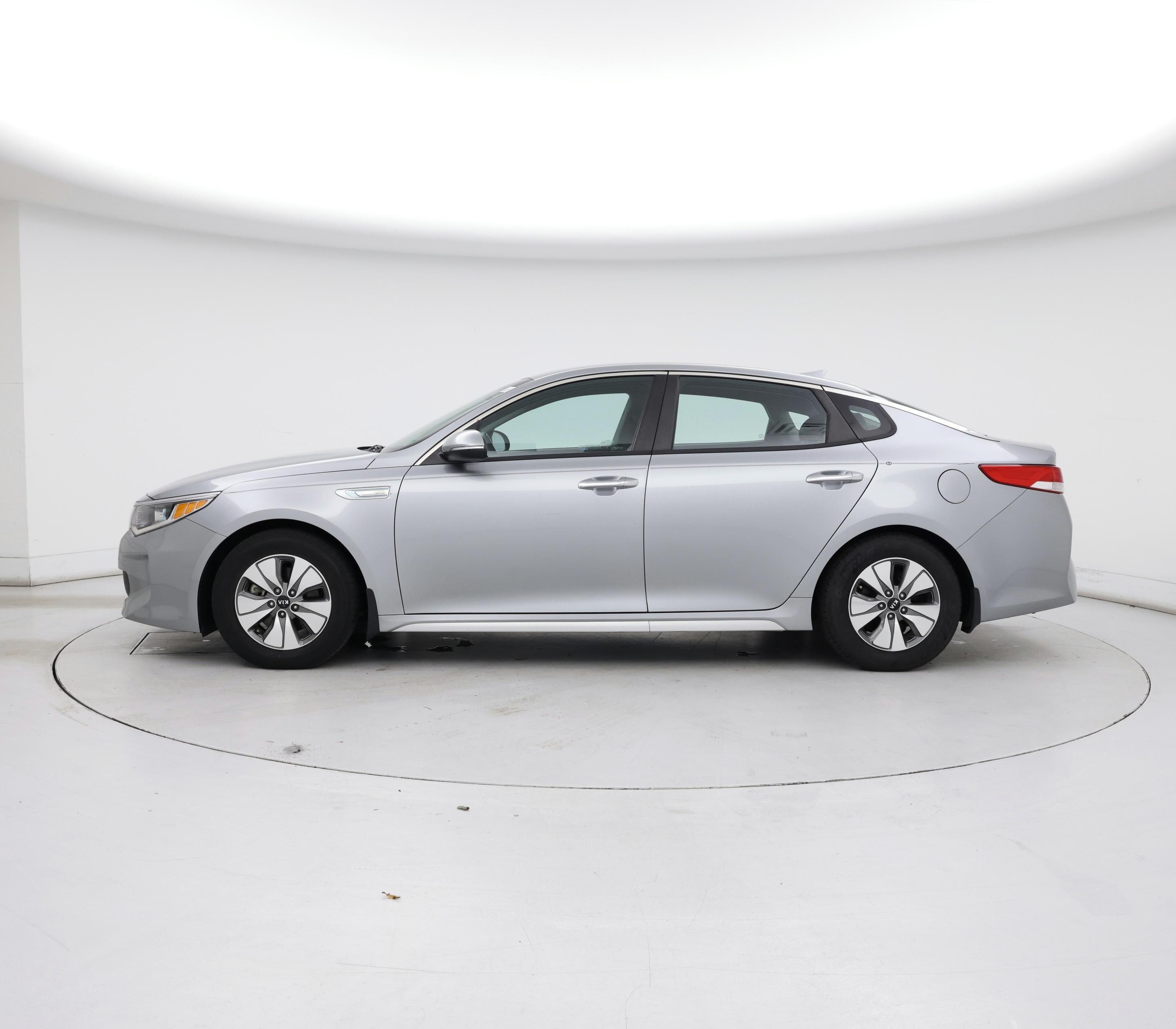 Thumbnail: 2018 Kia Optima - 3