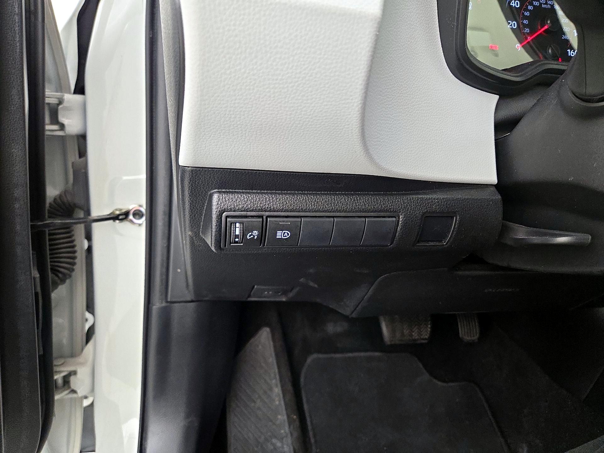 Thumbnail: 2020 Toyota Corolla - 13