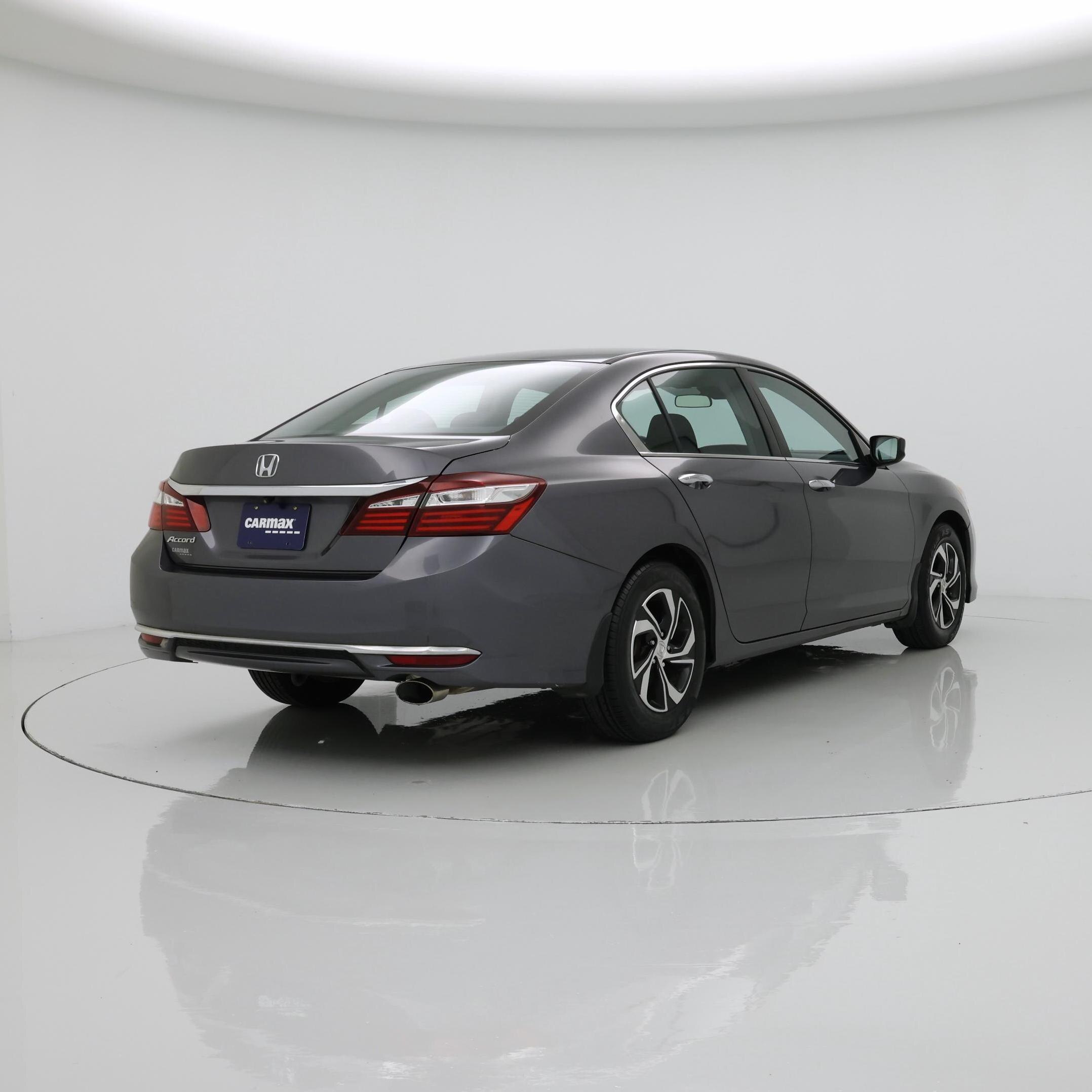 Thumbnail: 2016 Honda Accord - 8