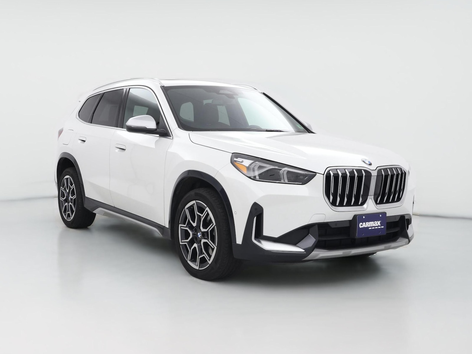 2023 BMW X1 28i